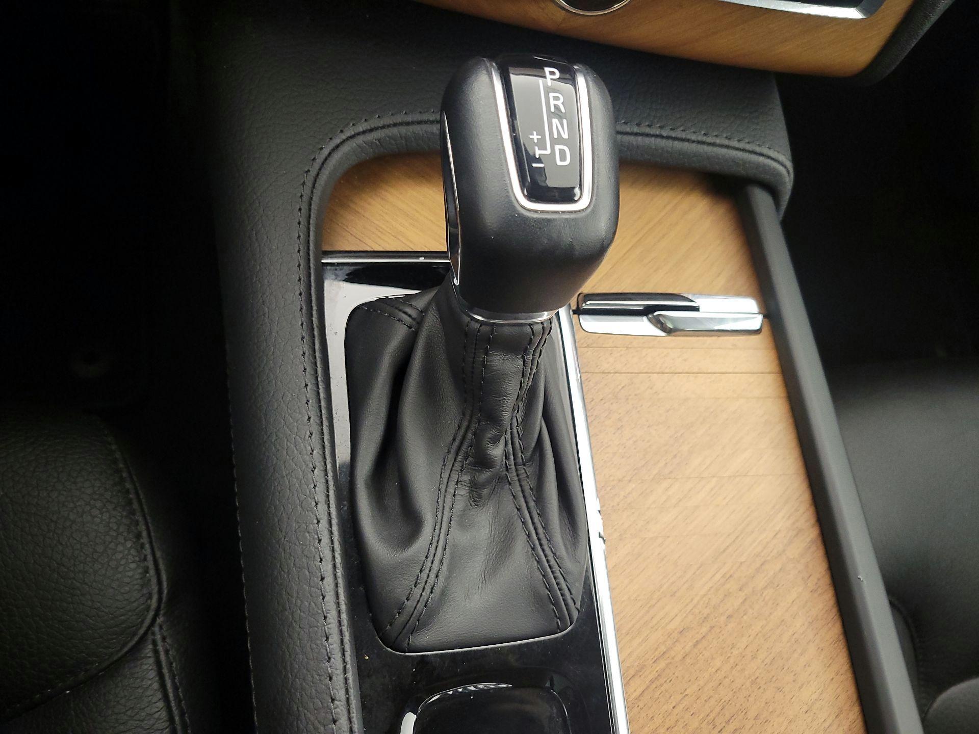 Thumbnail: 2022 Volvo XC90 - 18