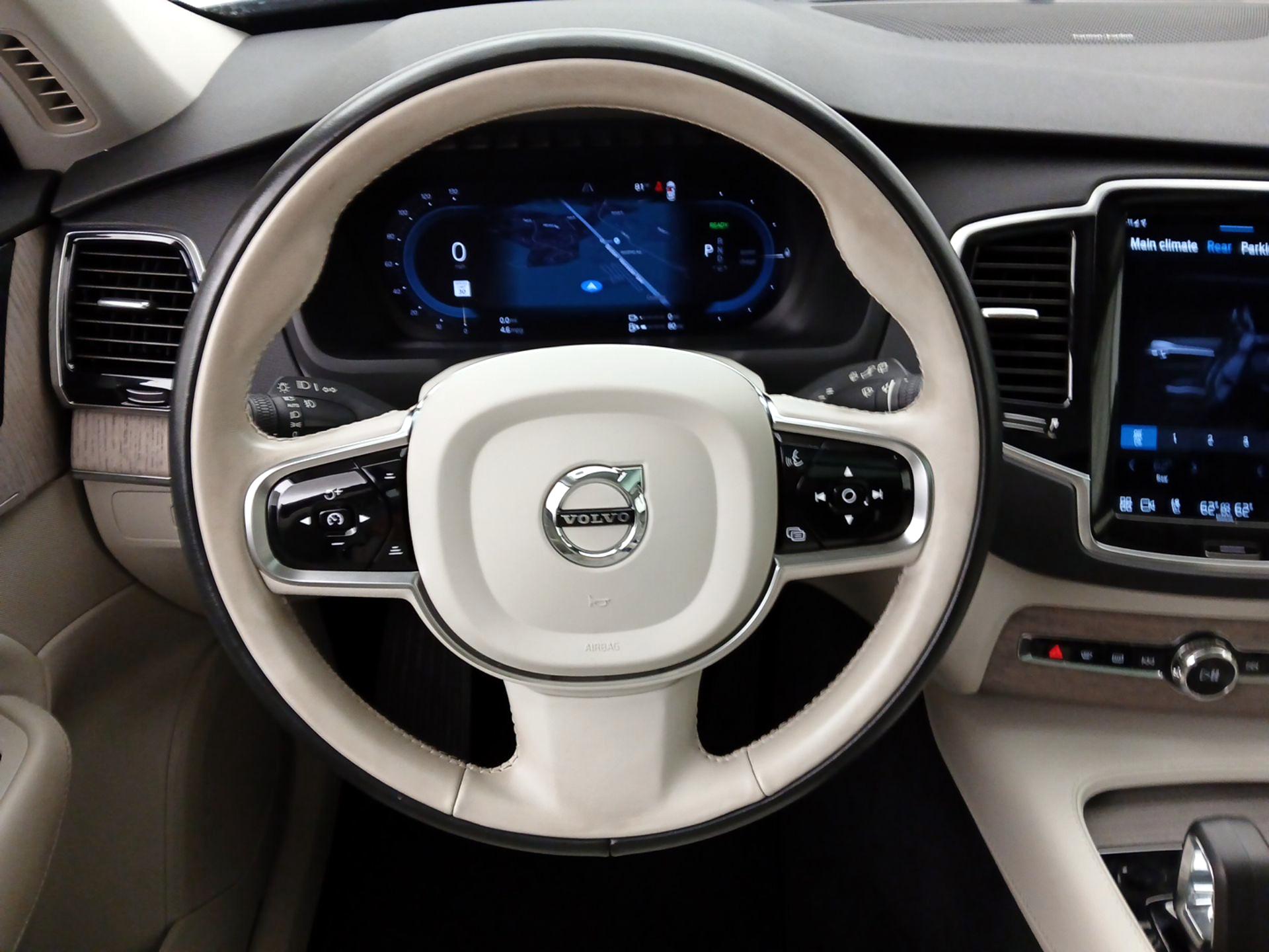 Thumbnail: 2024 Volvo XC90 - 10