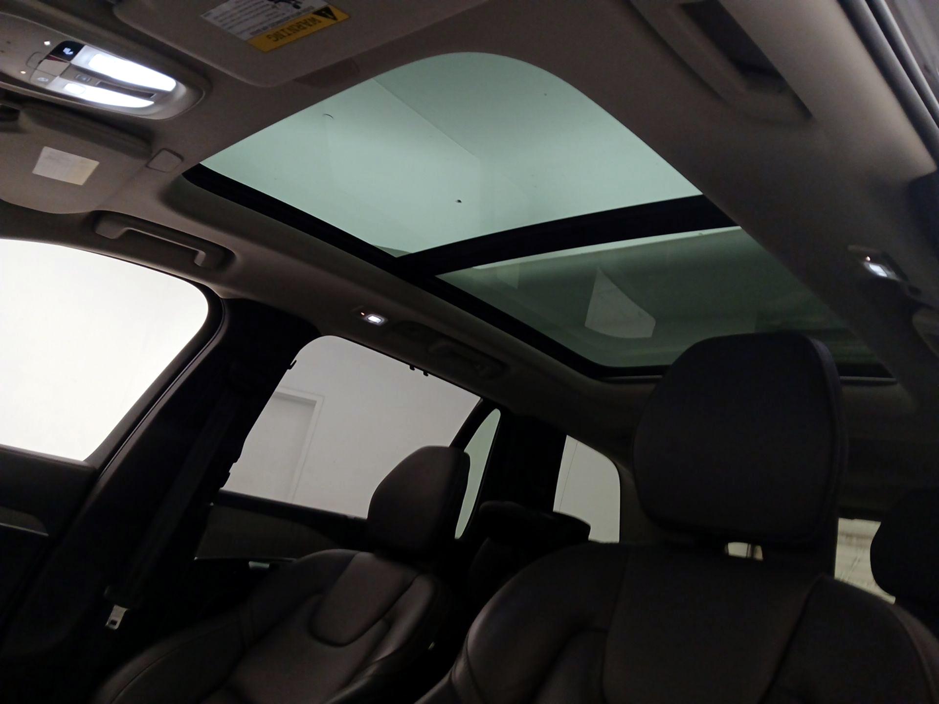 Thumbnail: 2024 Volvo XC90 - 19