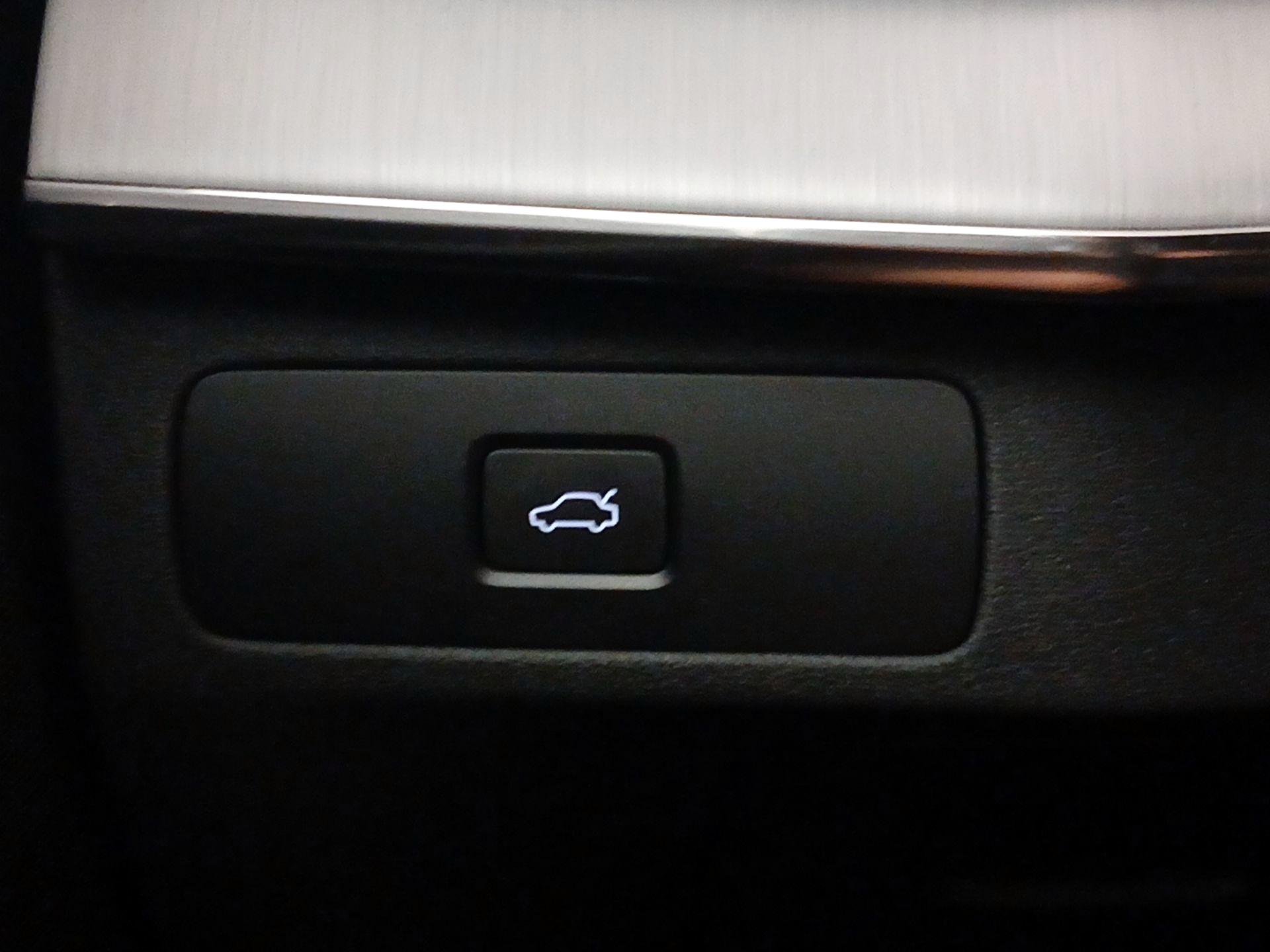 Thumbnail: 2024 Volvo XC90 - 13