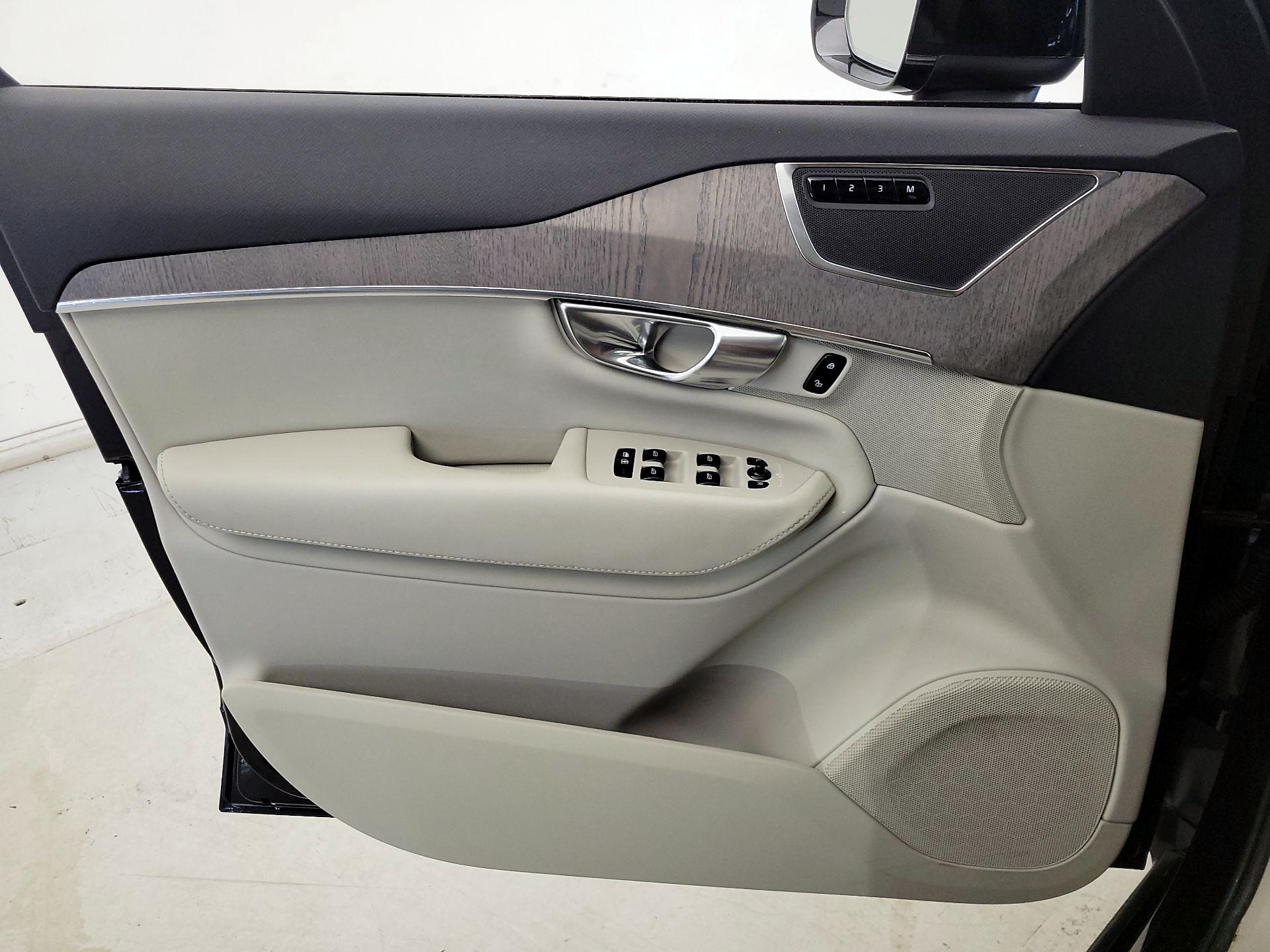 Thumbnail: 2024 Volvo XC90 - 12