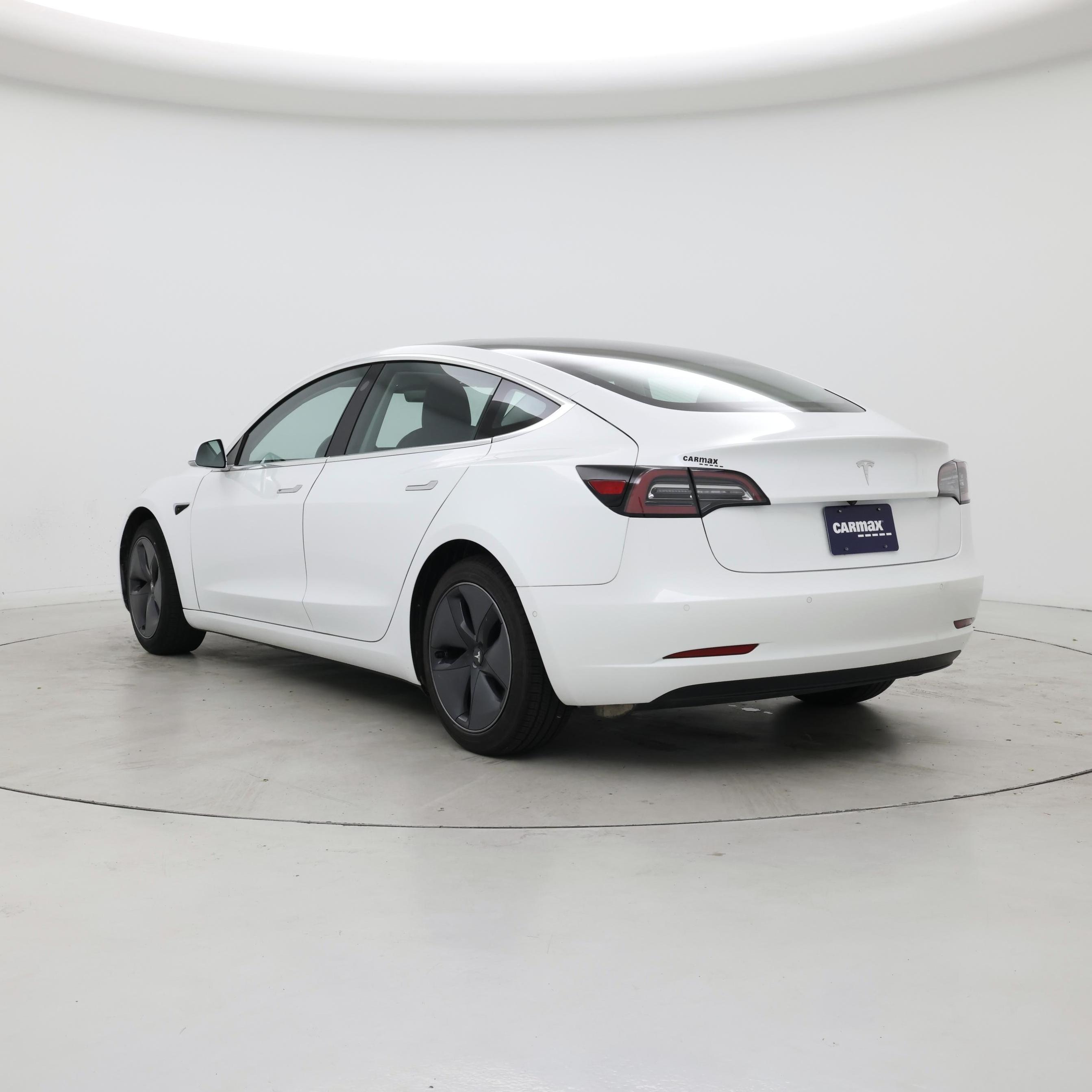 Thumbnail: 2019 Tesla Model 3 - 2
