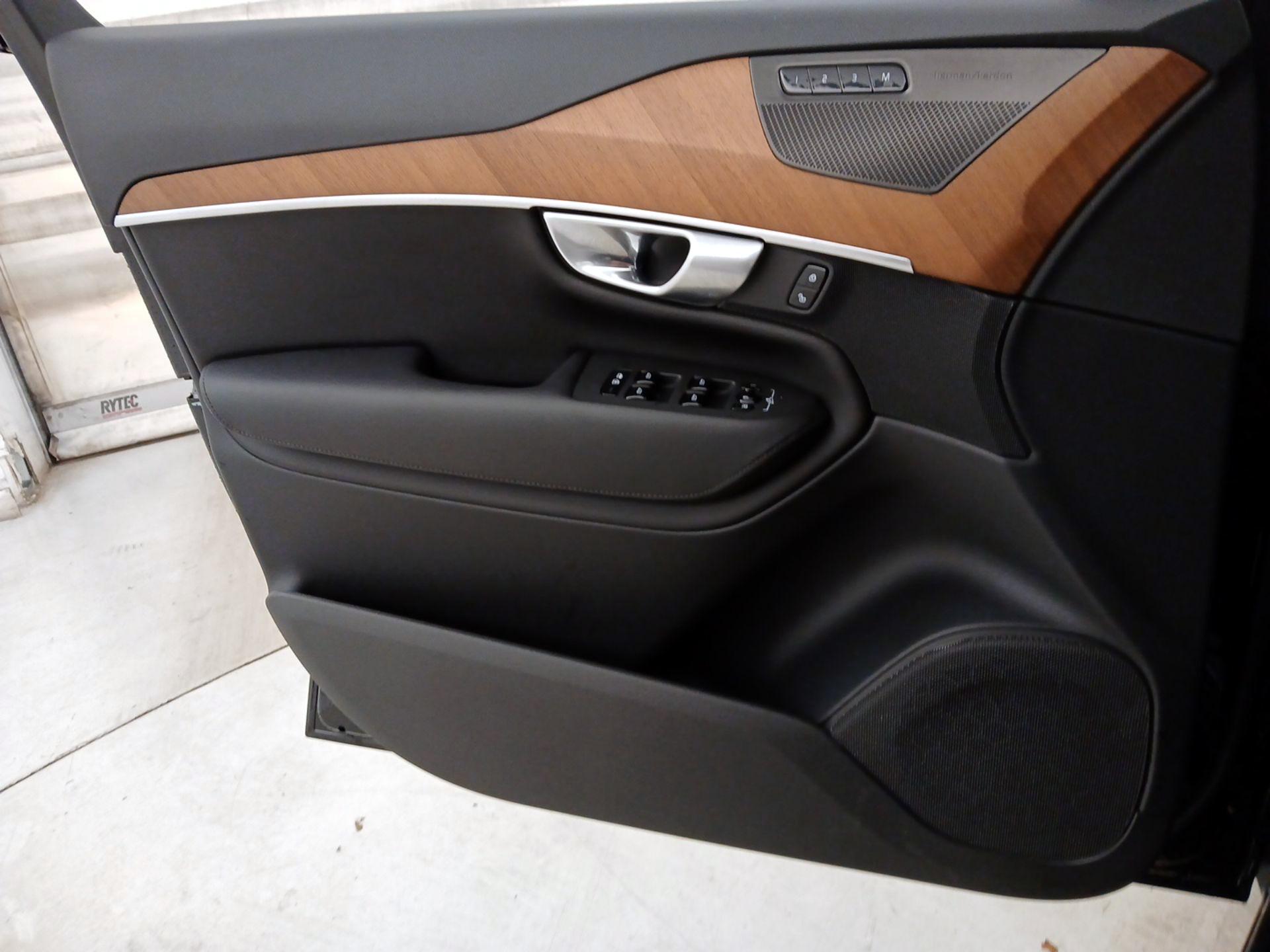 Thumbnail: 2024 Volvo XC90 - 12