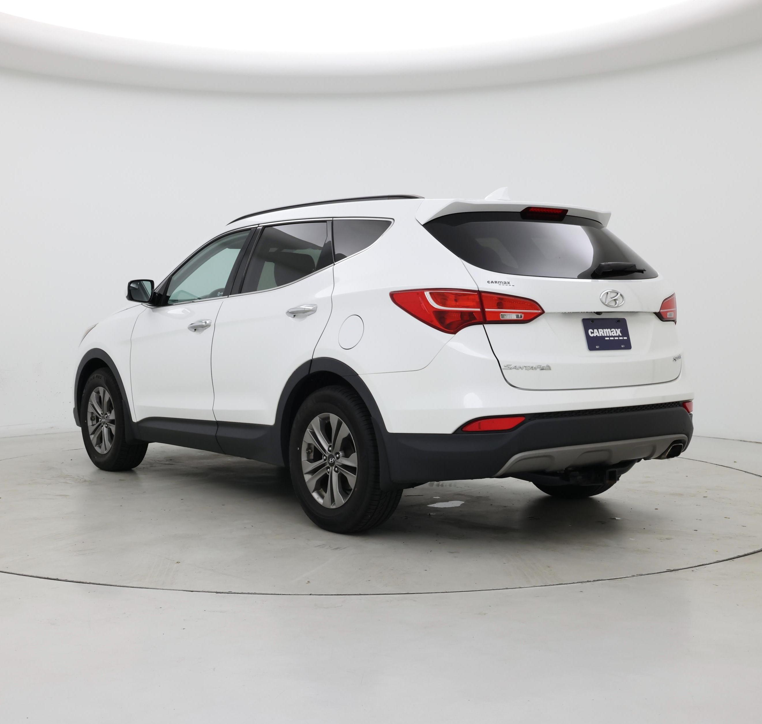 Thumbnail: 2016 Hyundai Santa Fe - 2