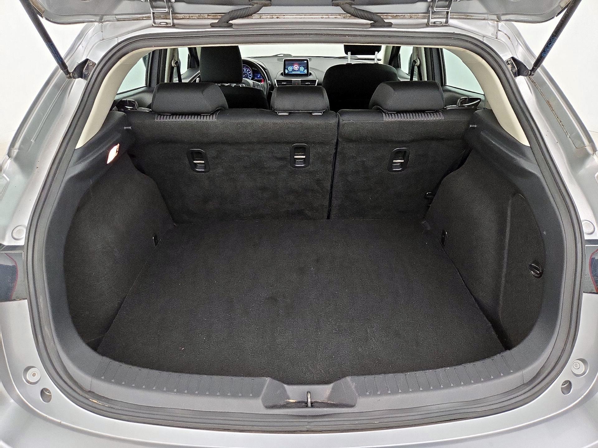 Thumbnail: 2015 Mazda Mazda3 - 20
