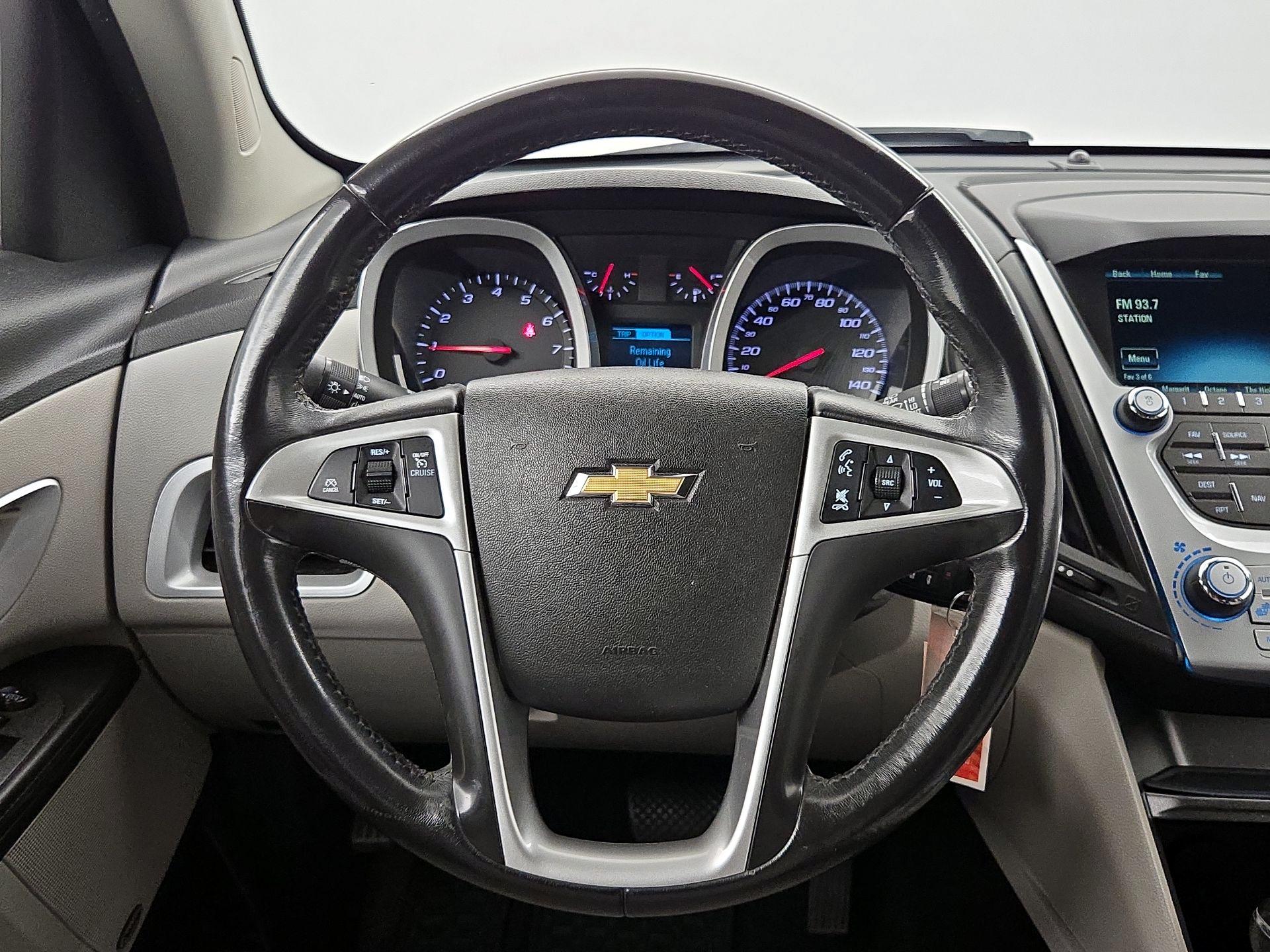 Thumbnail: 2016 Chevrolet Equinox - 10