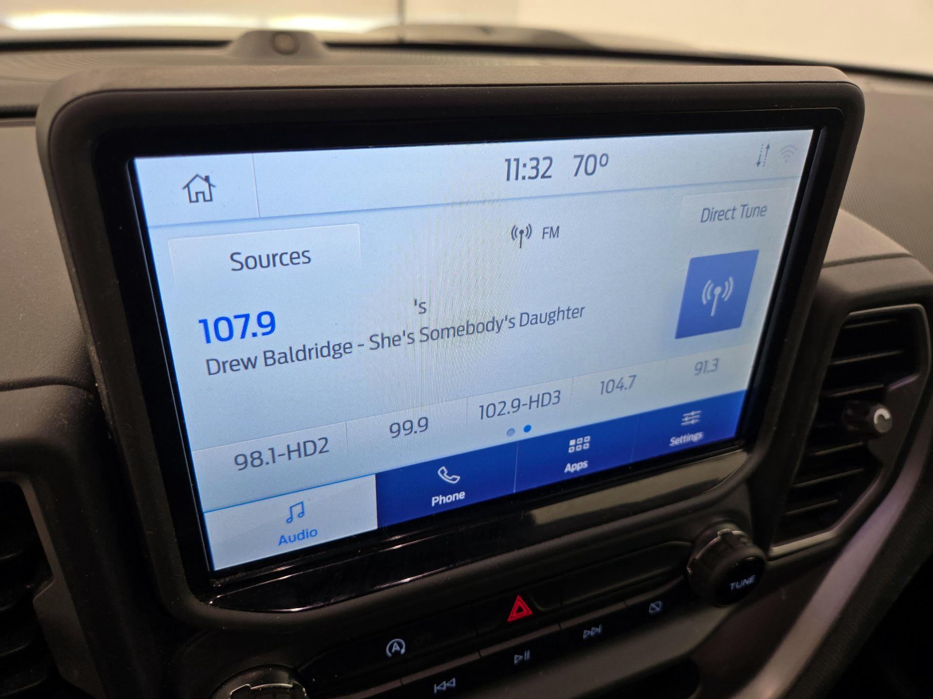 Thumbnail: 2022 Ford Bronco Sport - 15