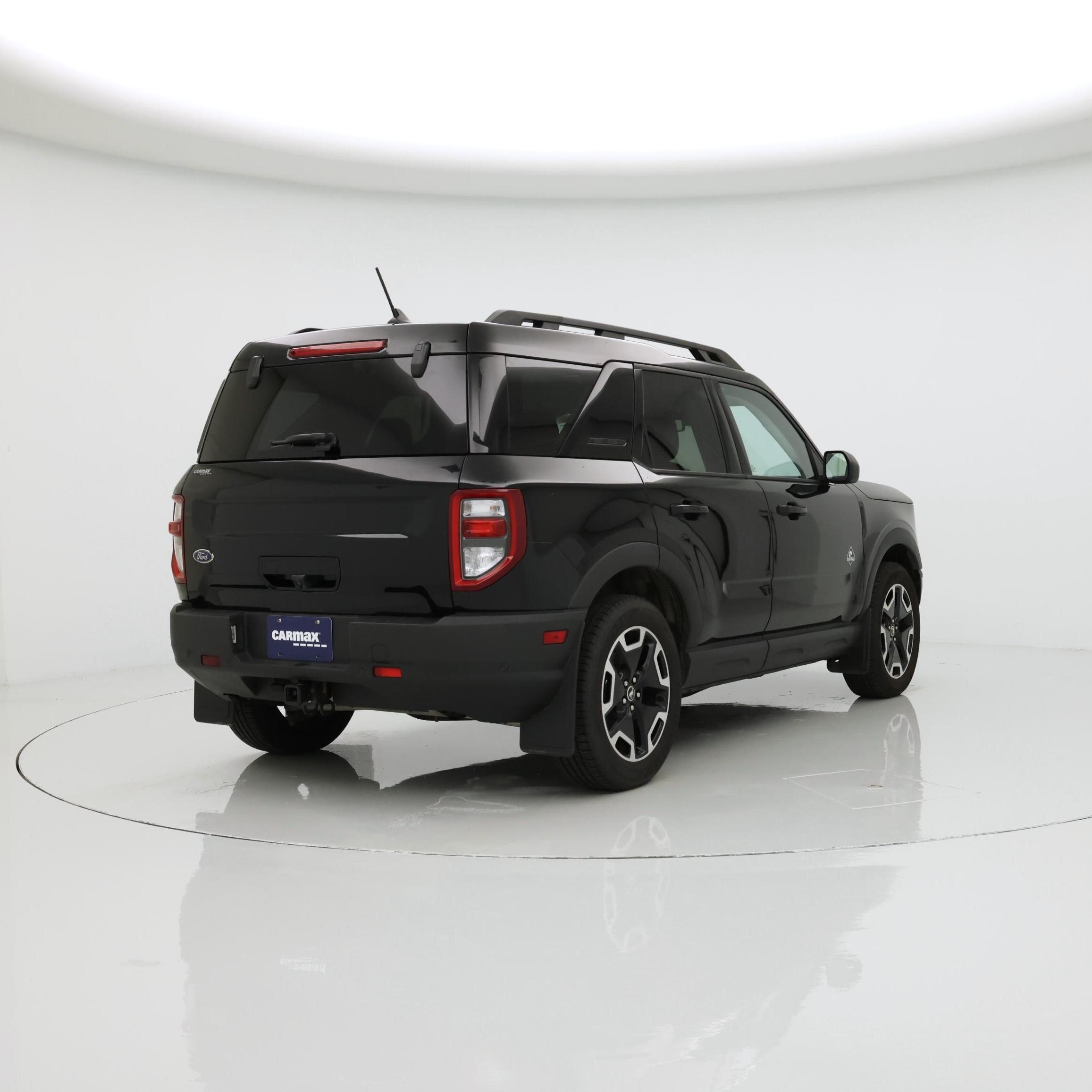 Thumbnail: 2022 Ford Bronco Sport - 8