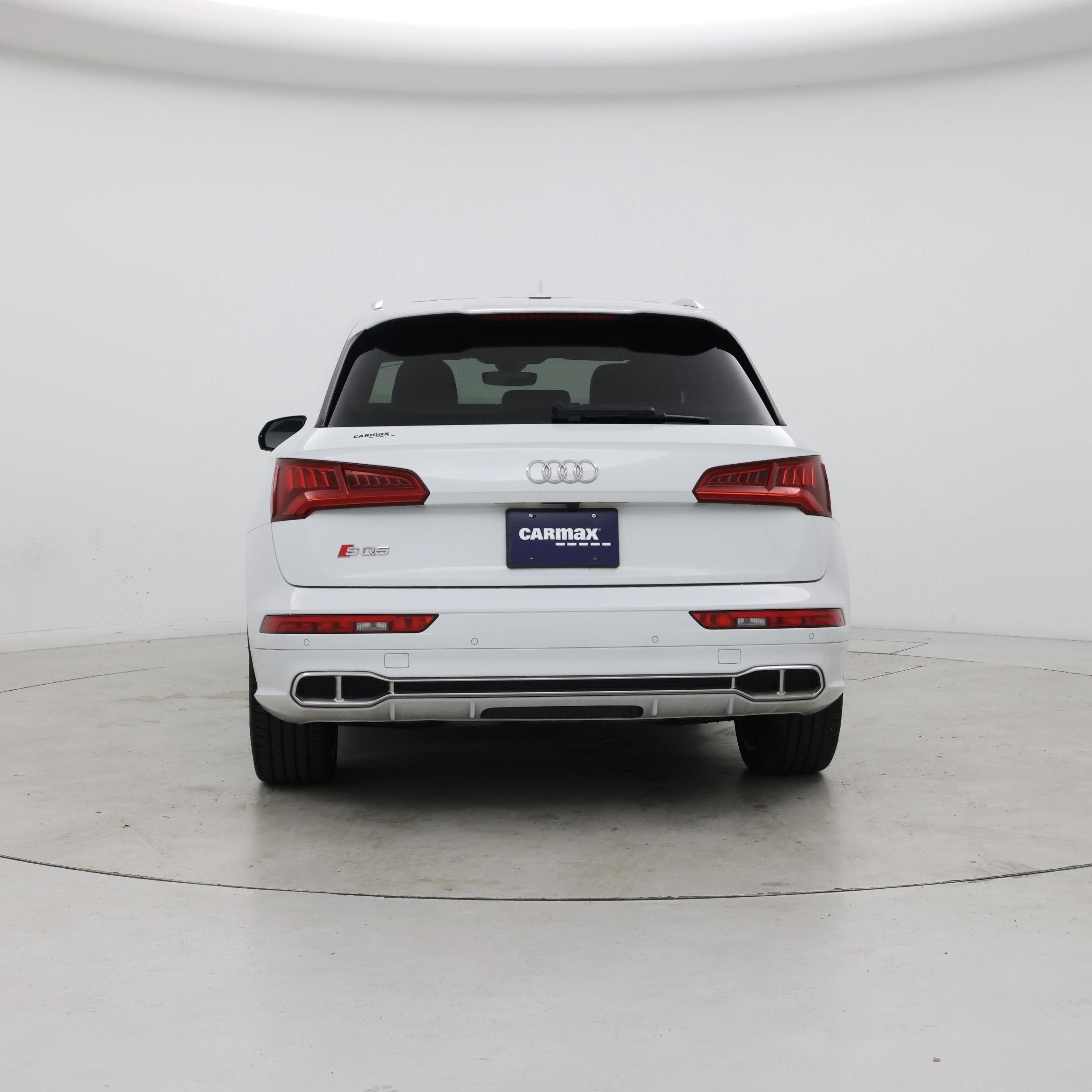 Thumbnail: 2020 Audi SQ5 - 6