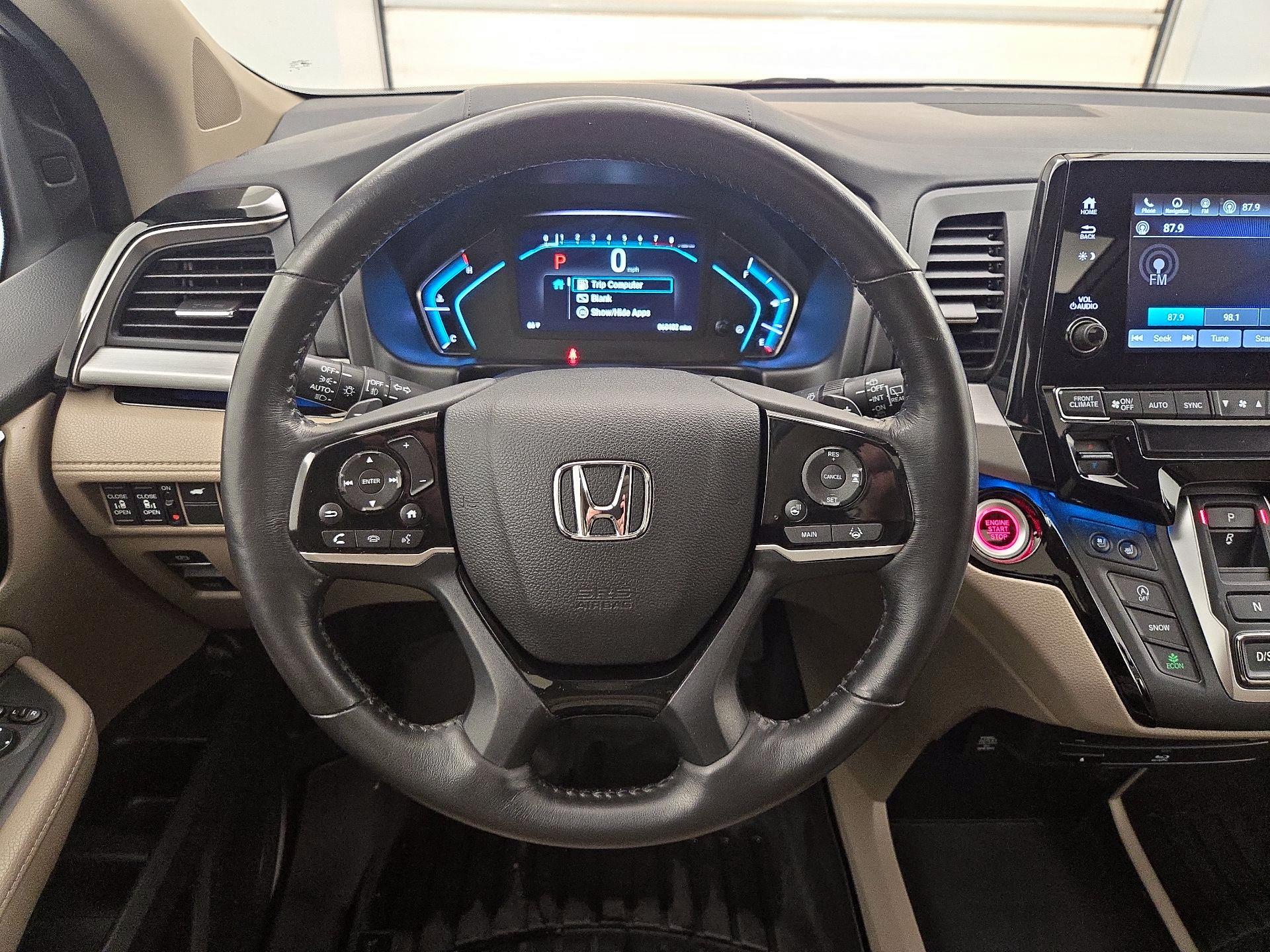 Thumbnail: 2019 Honda Odyssey - 10