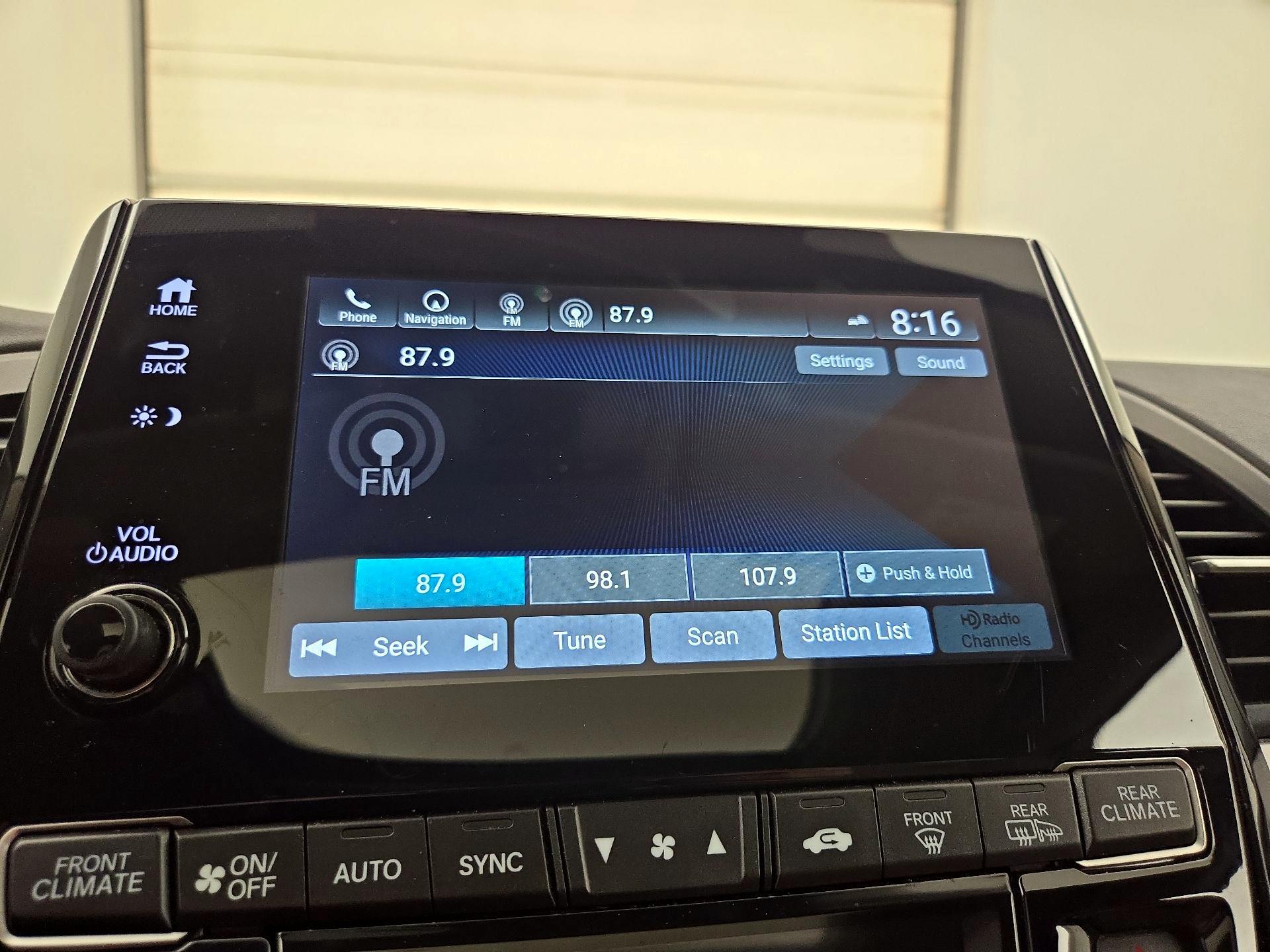 Thumbnail: 2019 Honda Odyssey - 15