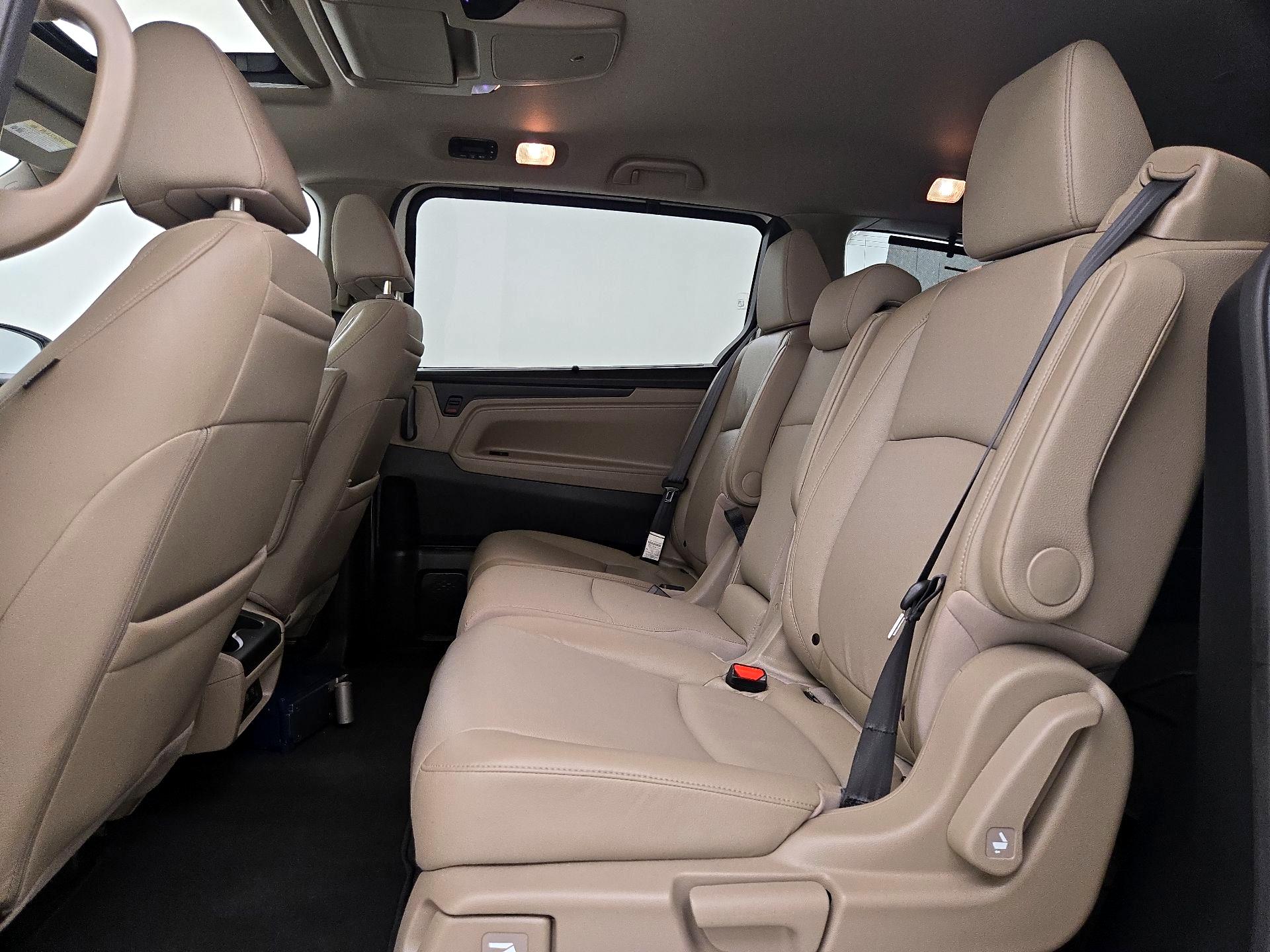 Thumbnail: 2019 Honda Odyssey - 20