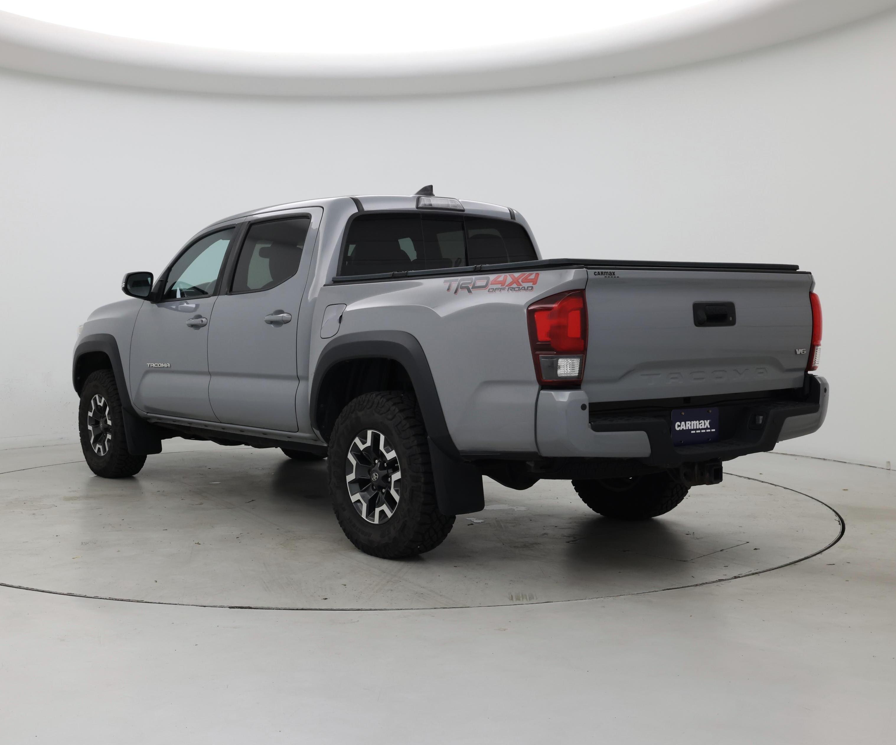 Thumbnail: 2019 Toyota Tacoma - 2