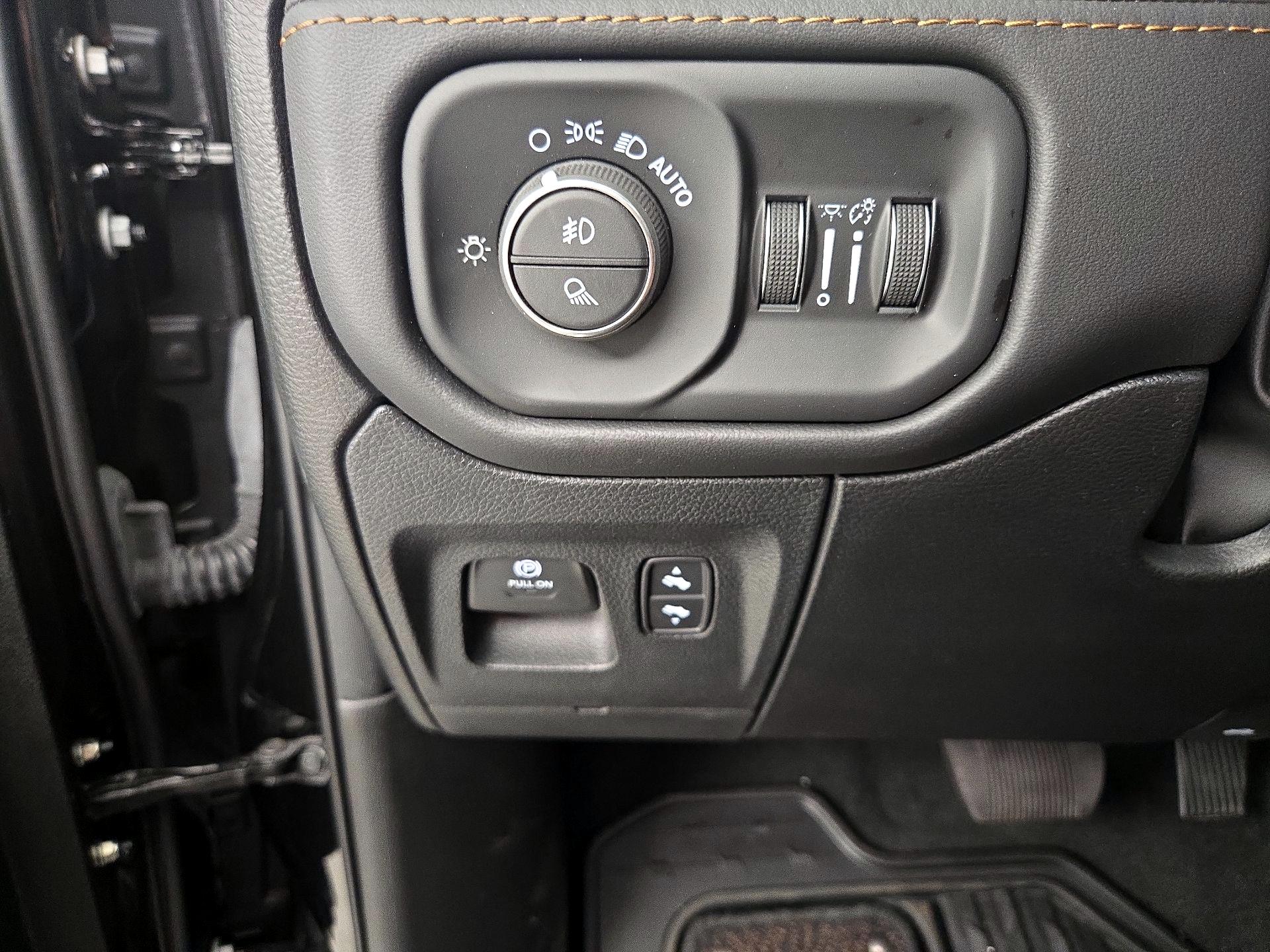 Thumbnail: 2024 RAM 1500 - 13