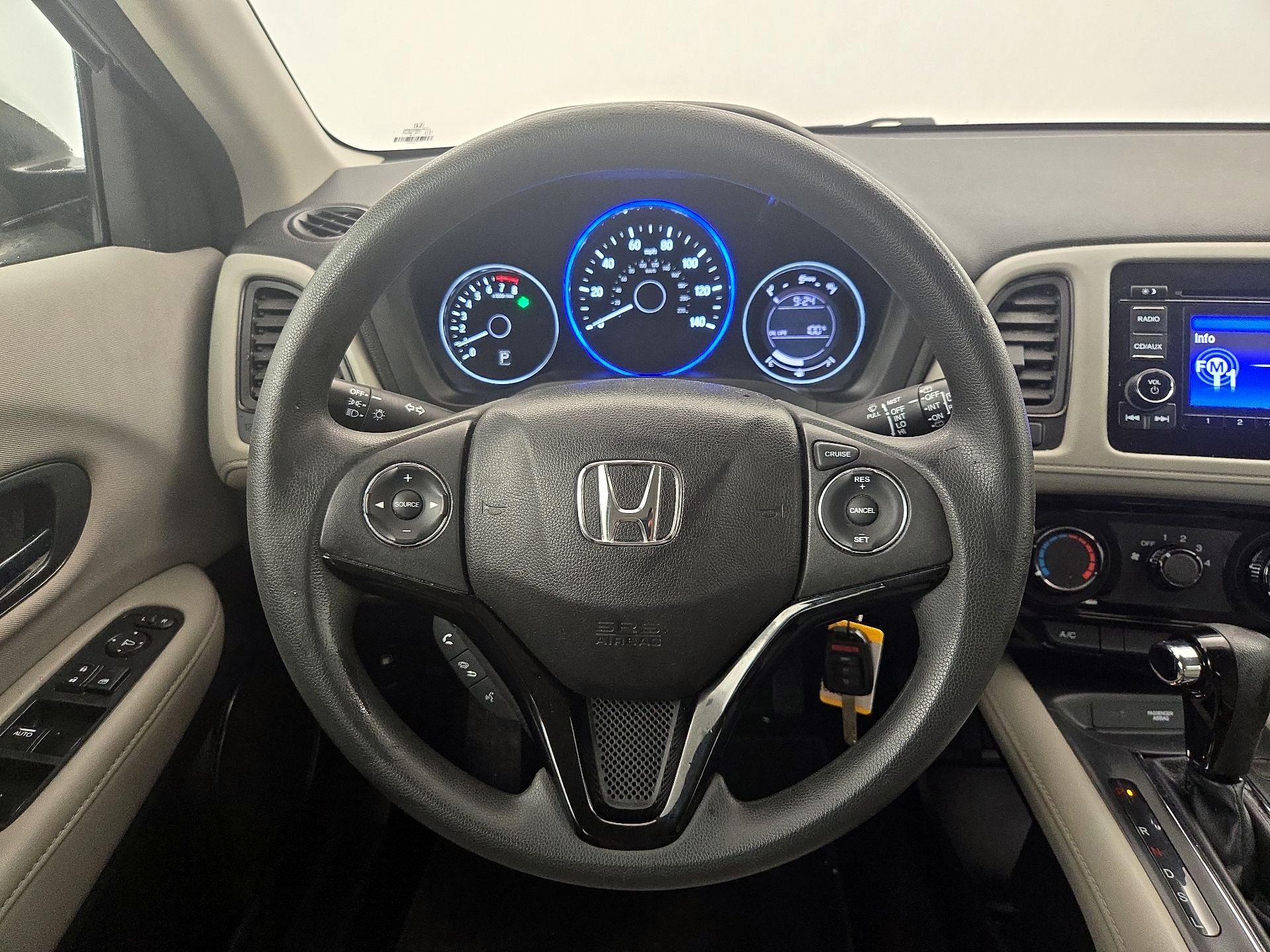 Thumbnail: 2016 Honda HR-V - 10