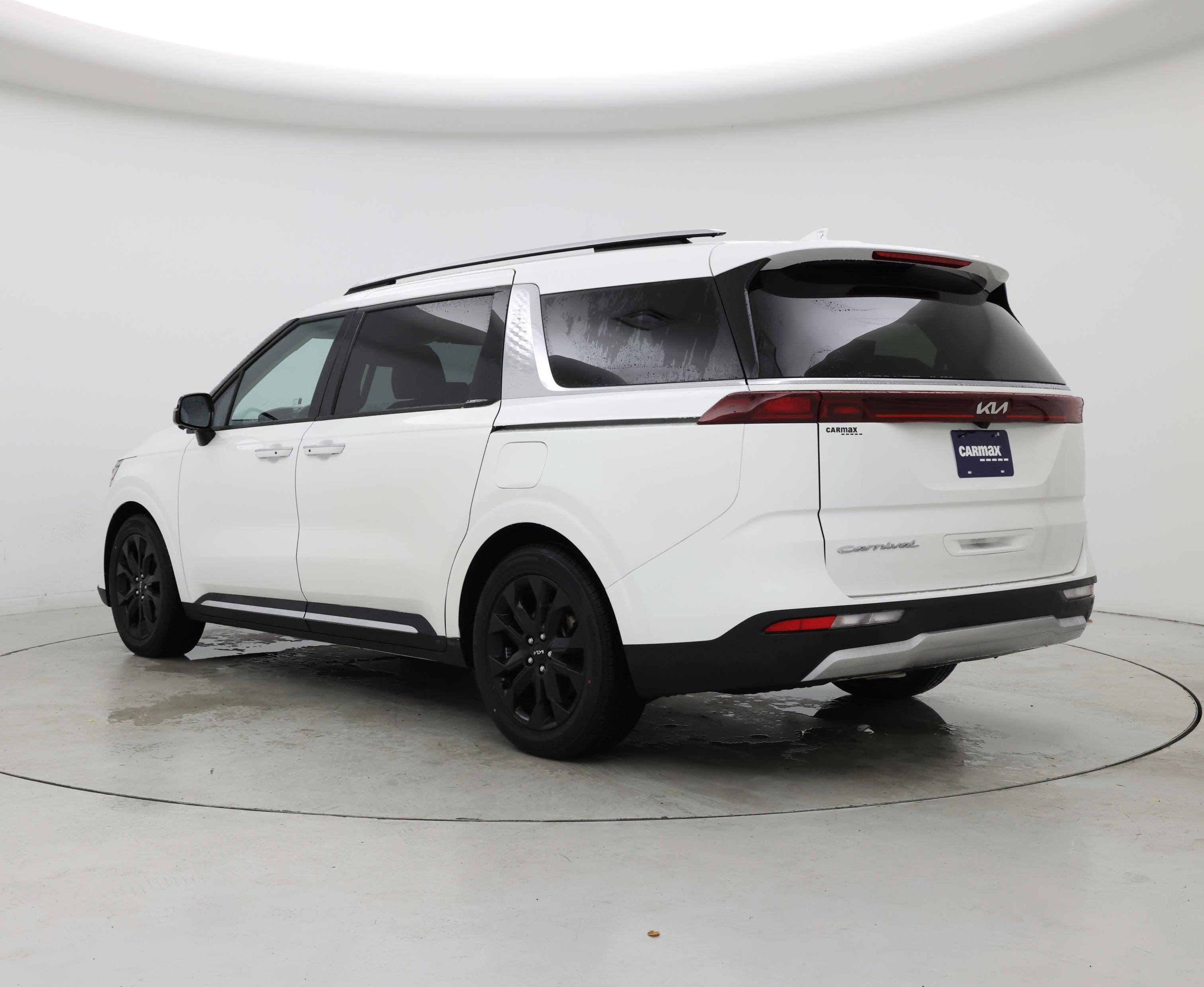 Thumbnail: 2022 Kia Carnival - 2