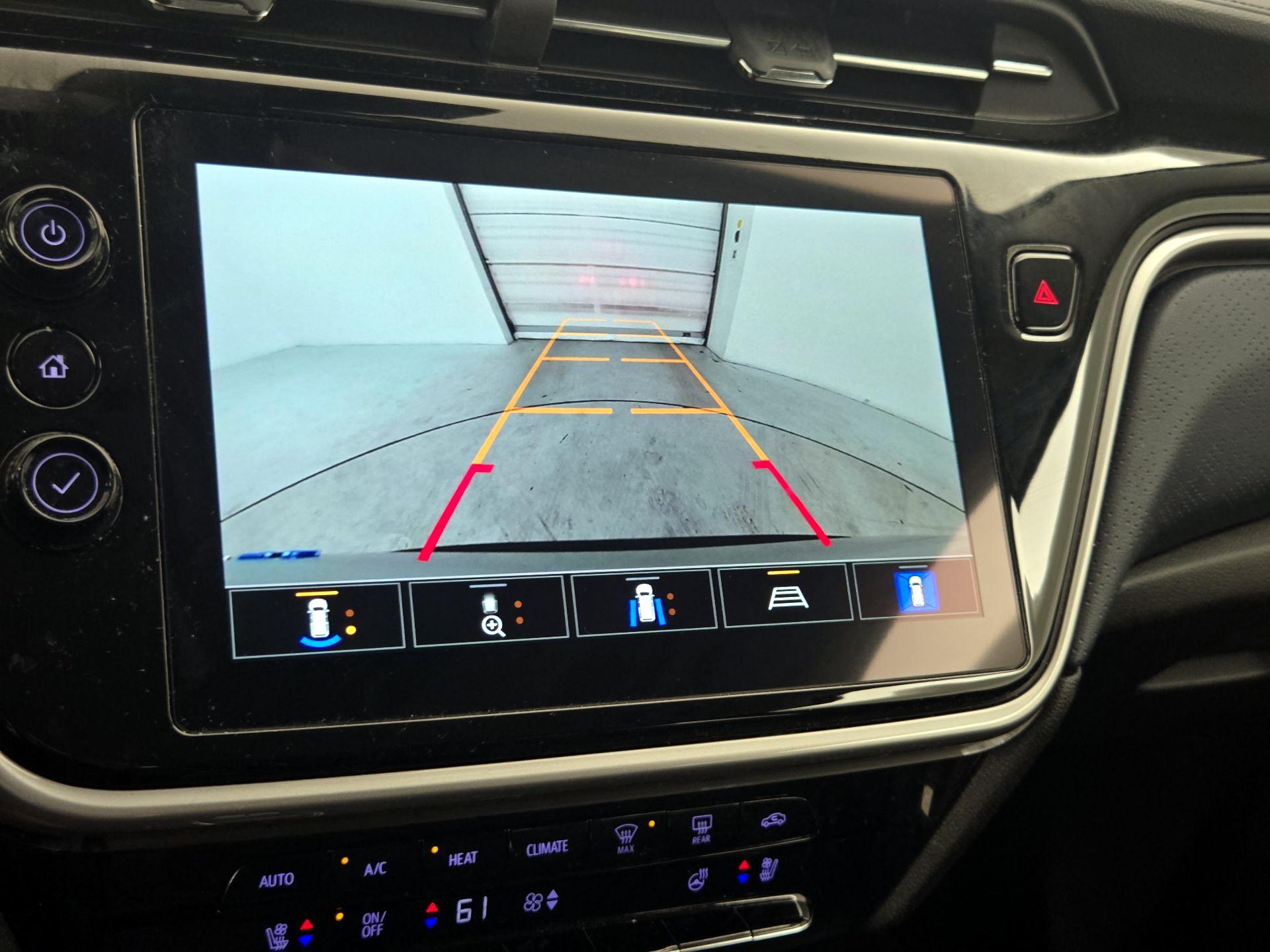 Thumbnail: 2023 Chevrolet Bolt EUV - 14