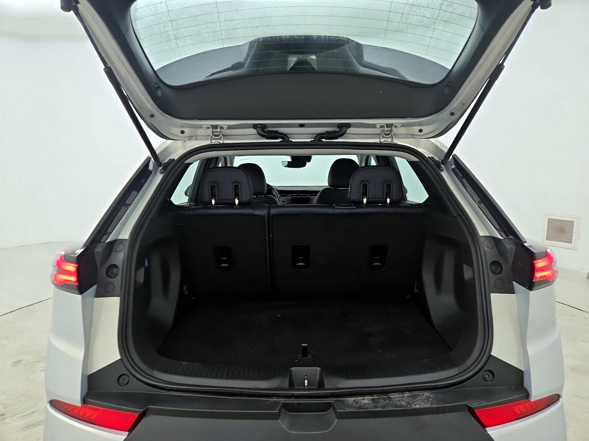 Thumbnail: 2023 Chevrolet Bolt EUV - 20