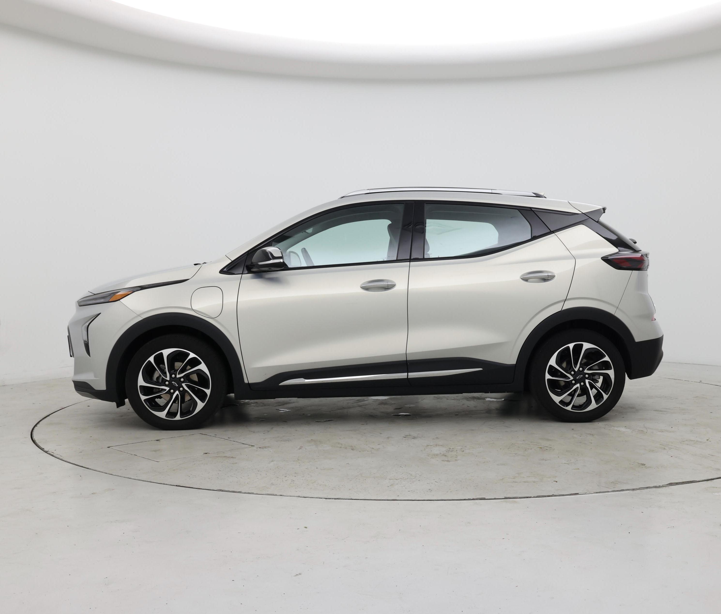 Thumbnail: 2023 Chevrolet Bolt EUV - 3