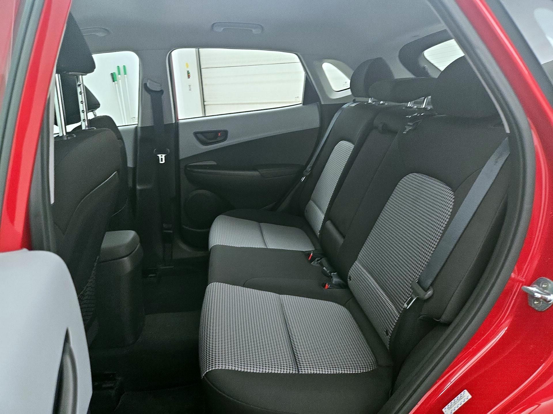 Thumbnail: 2020 Hyundai Kona - 19