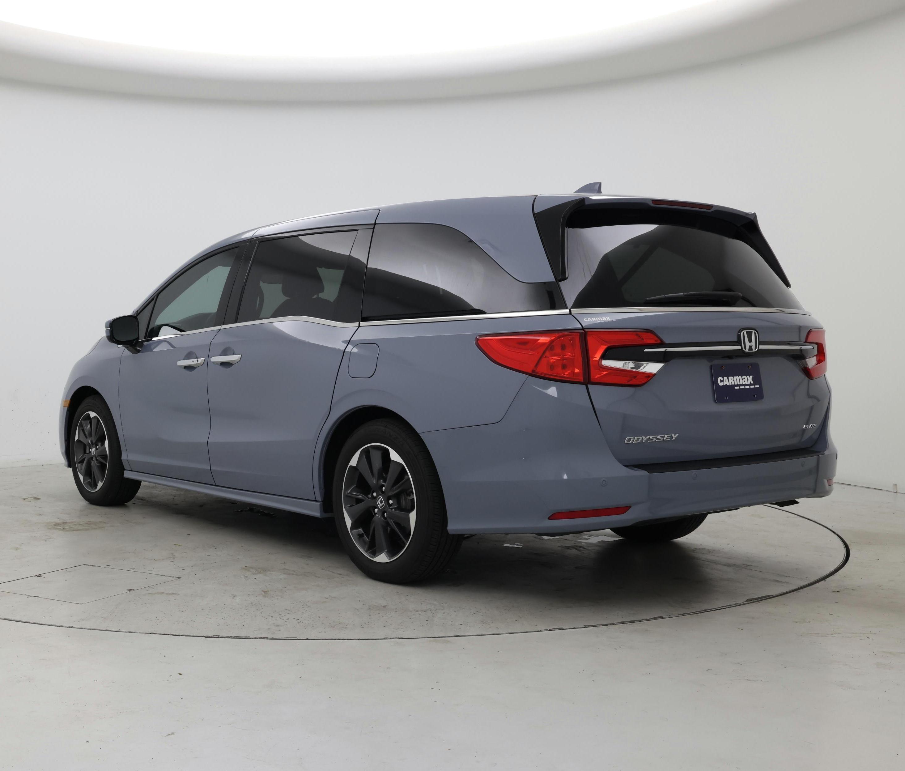 Thumbnail: 2023 Honda Odyssey - 2