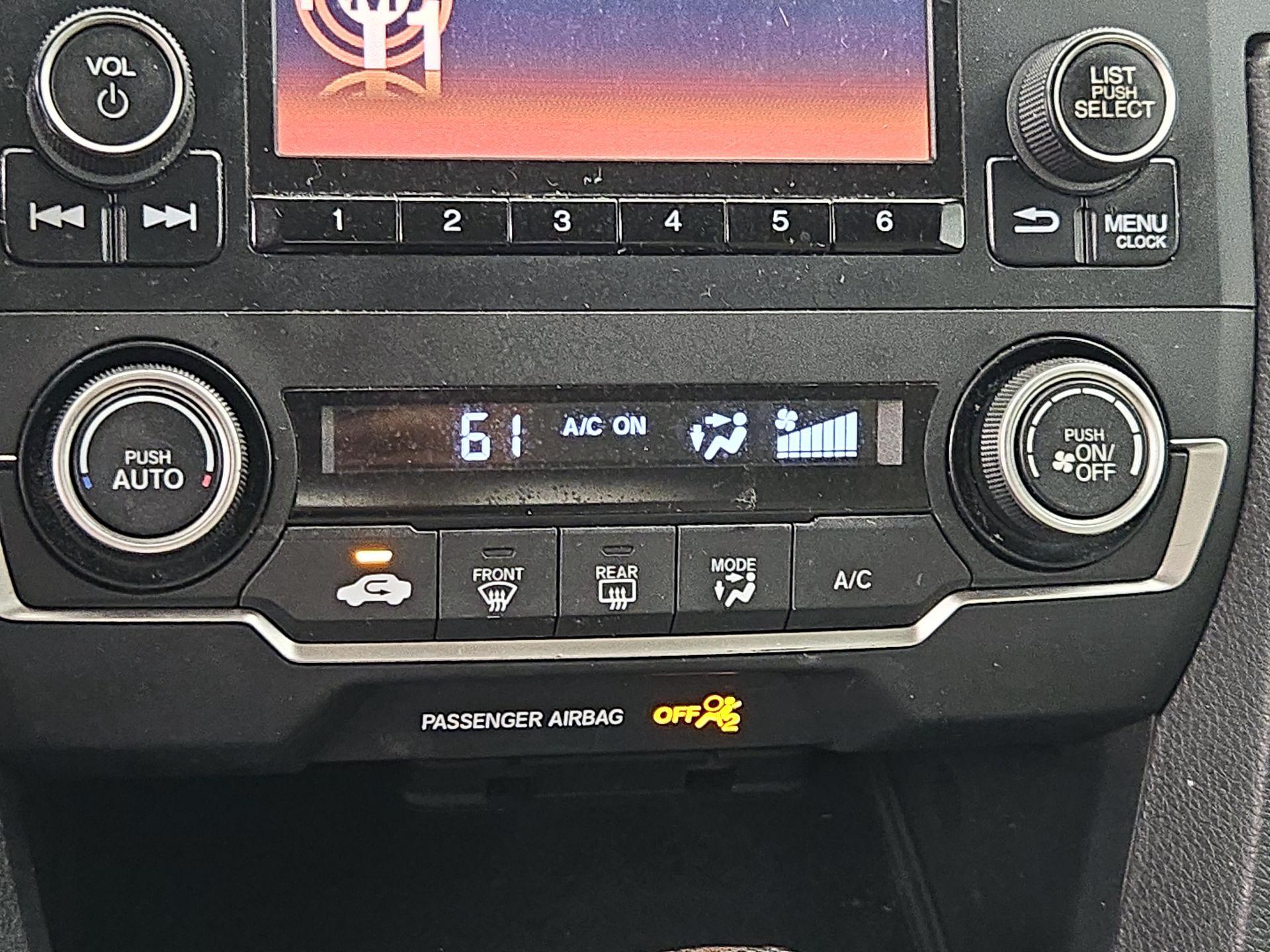 Thumbnail: 2019 Honda Civic - 16