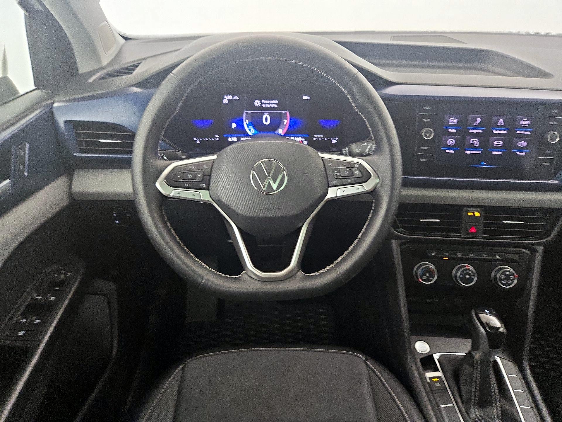Thumbnail: 2022 Volkswagen Taos - 10
