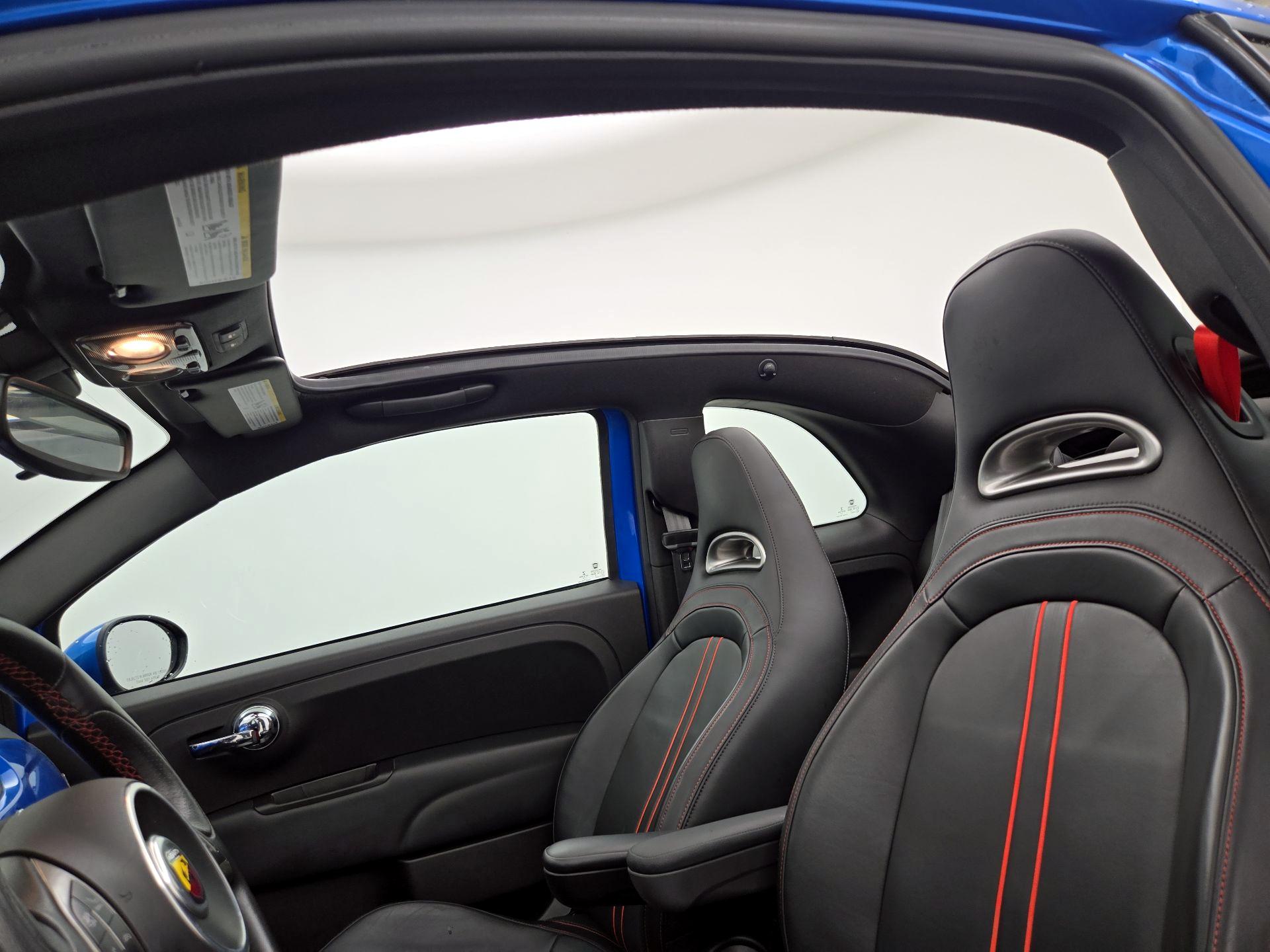 Thumbnail: 2018 Fiat 500 - 19