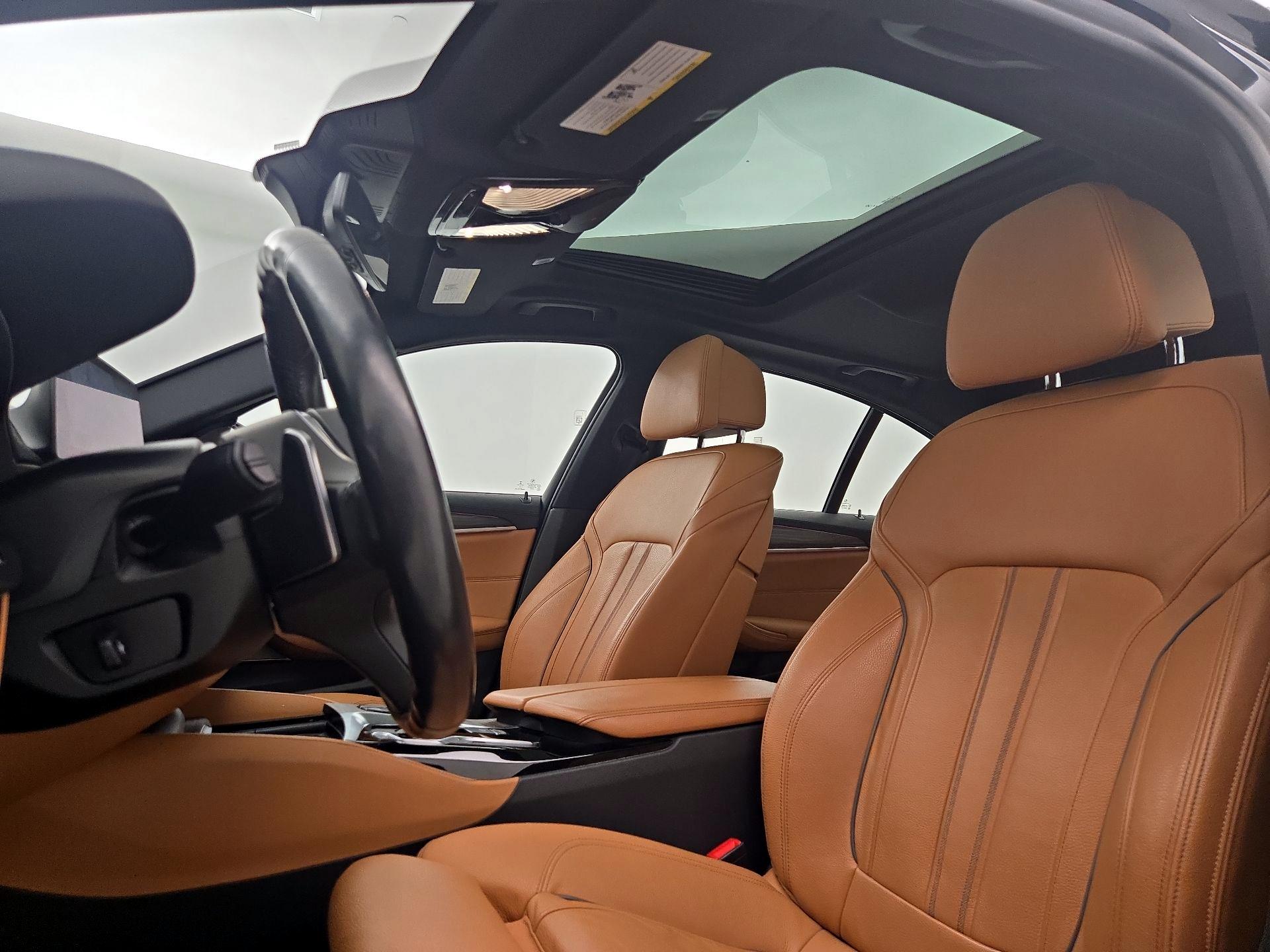 Thumbnail: 2019 BMW 5 Series - 20