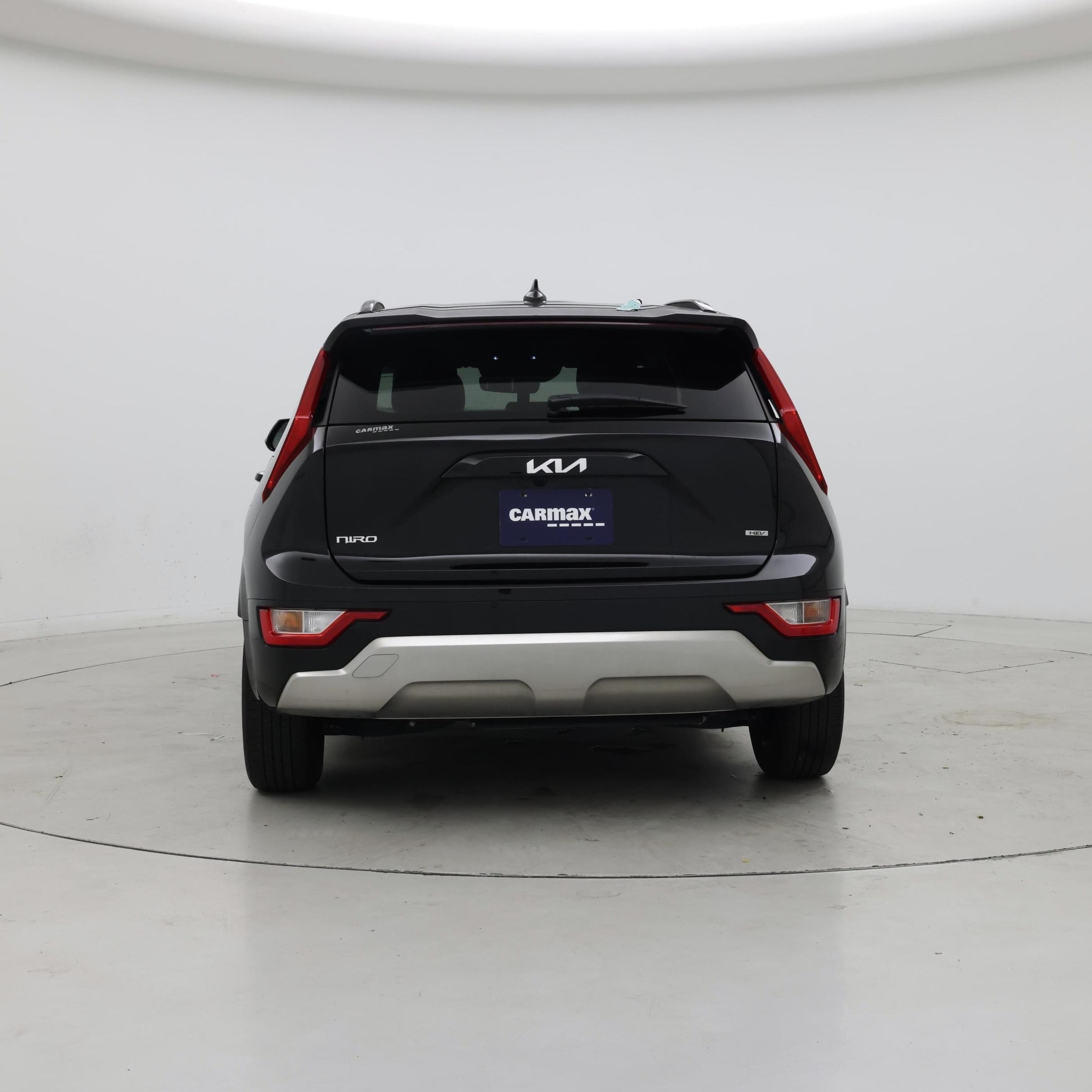 Thumbnail: 2023 Kia Niro - 6