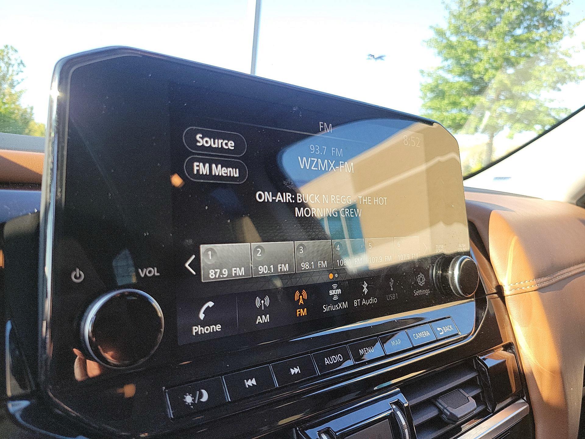 Thumbnail: 2023 Nissan Pathfinder - 14