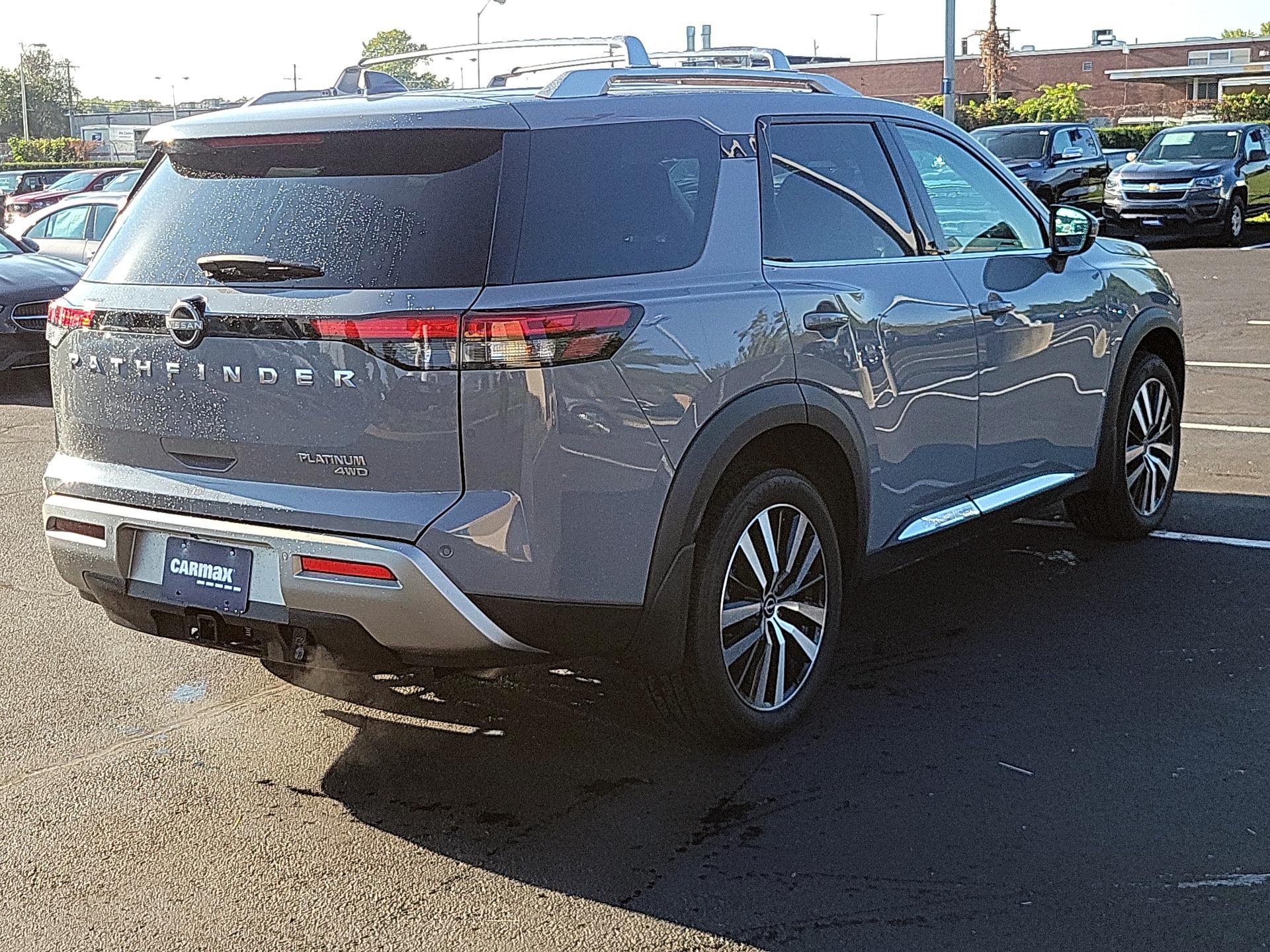 Thumbnail: 2023 Nissan Pathfinder - 5