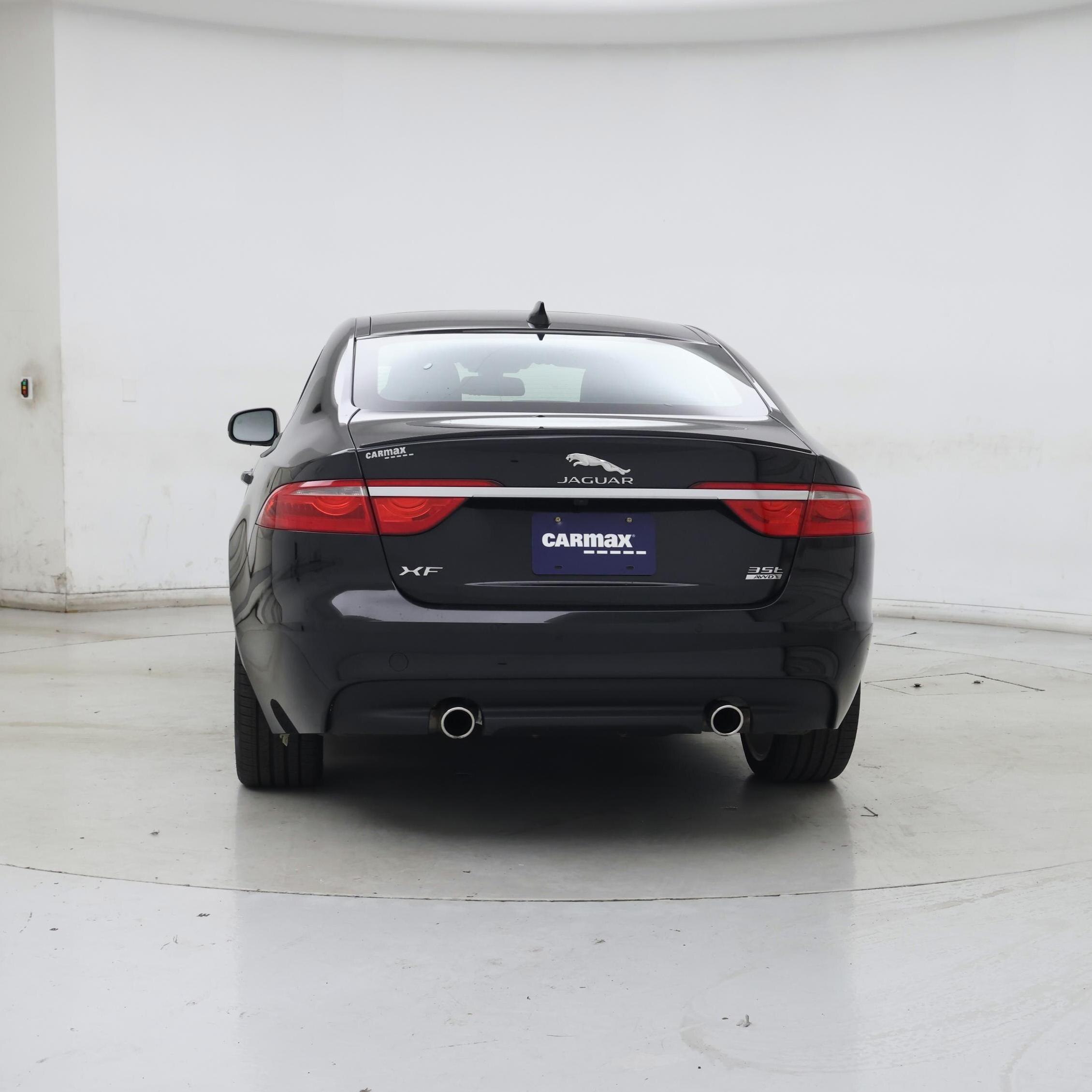 Thumbnail: 2016 Jaguar XF - 6