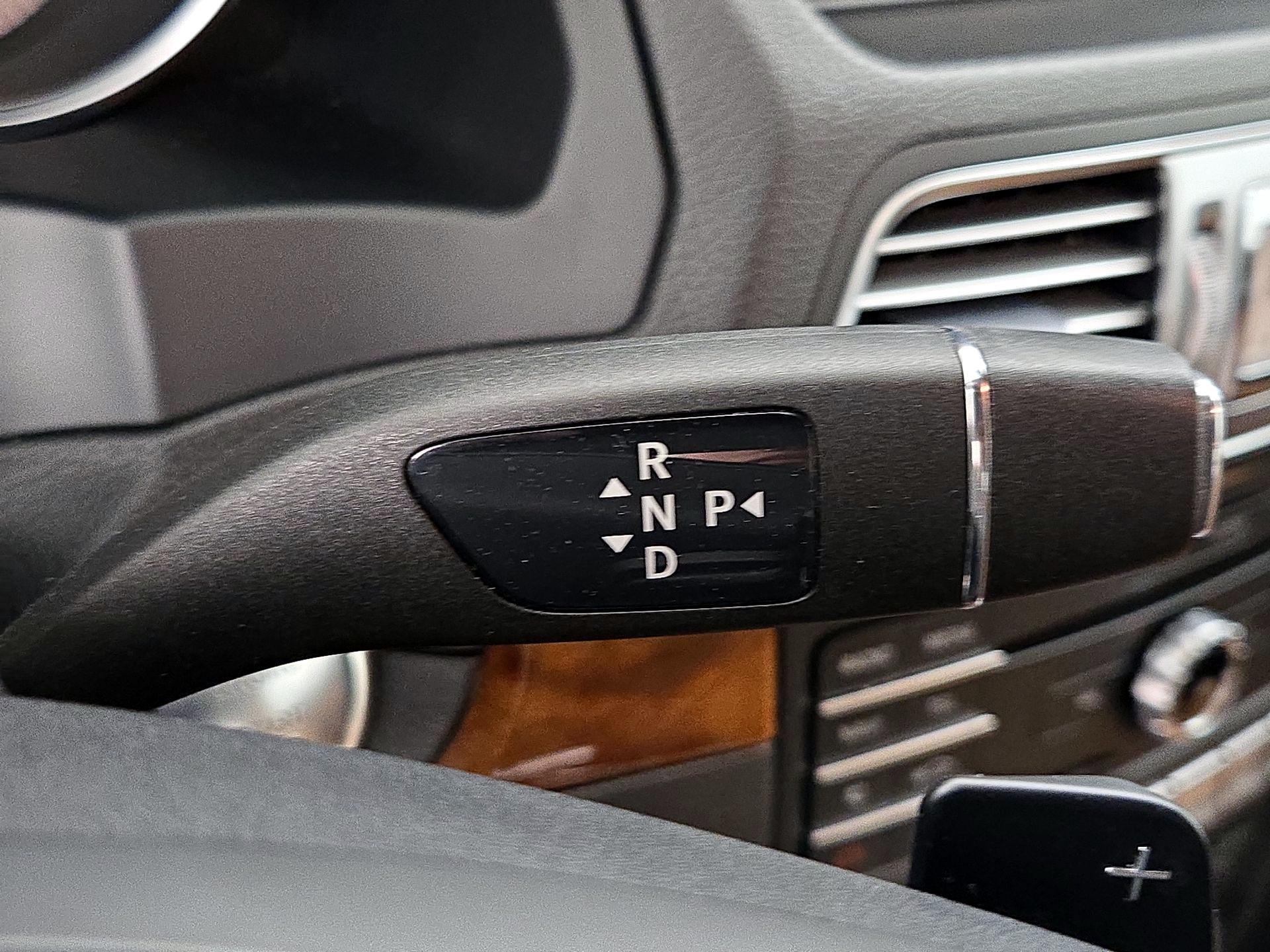 Thumbnail: 2017 Mercedes-Benz E-Class - 18