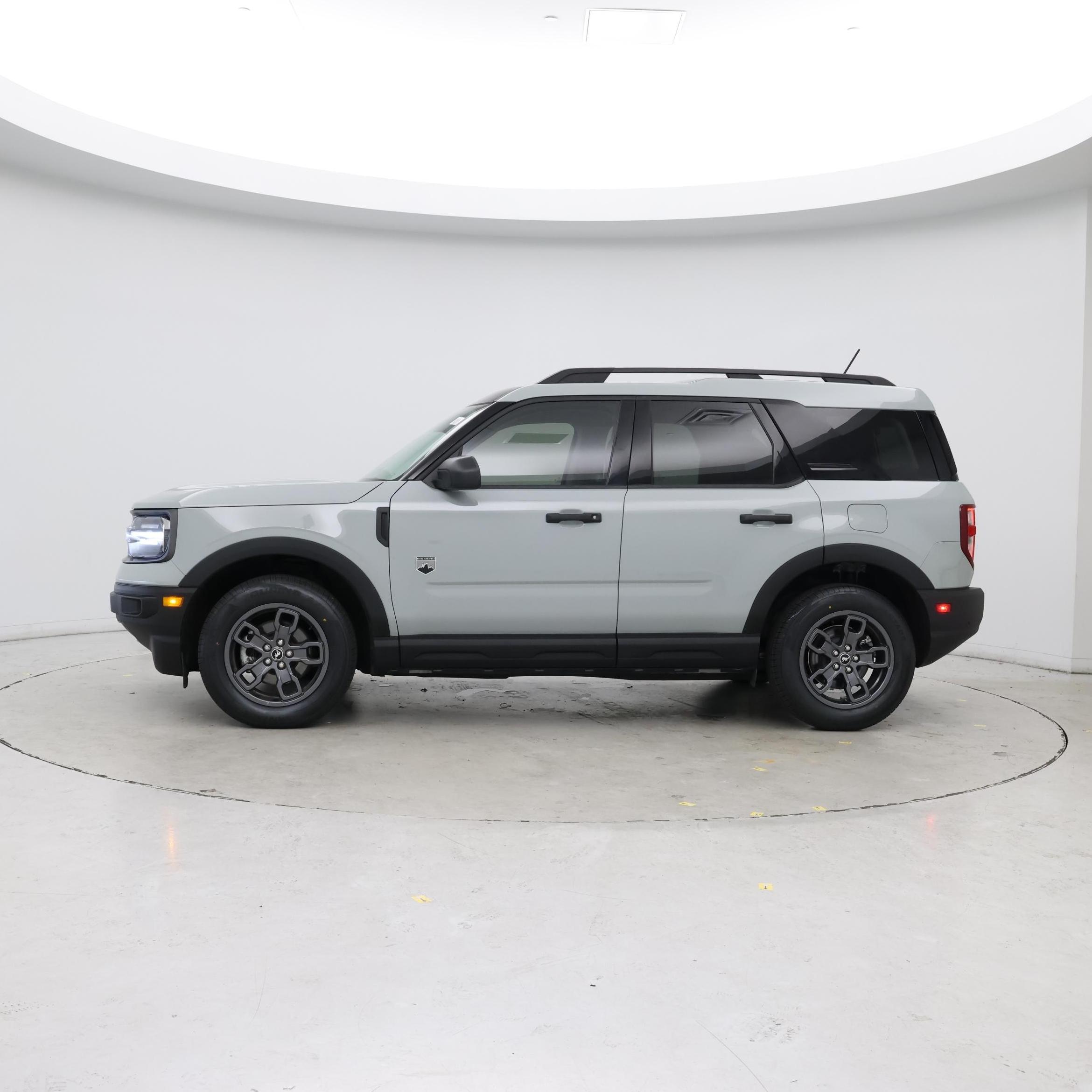 Thumbnail: 2023 Ford Bronco Sport - 3