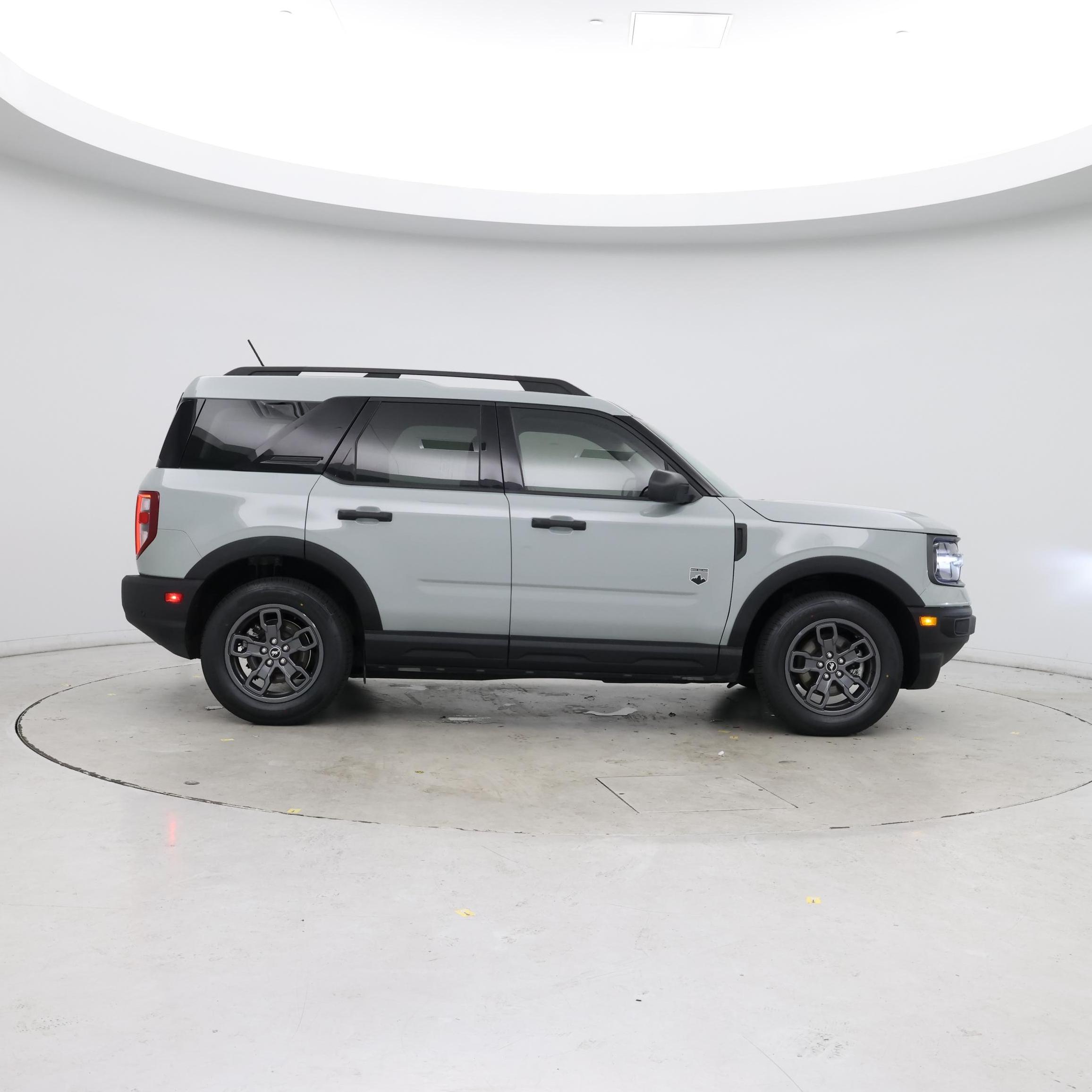 Thumbnail: 2023 Ford Bronco Sport - 7
