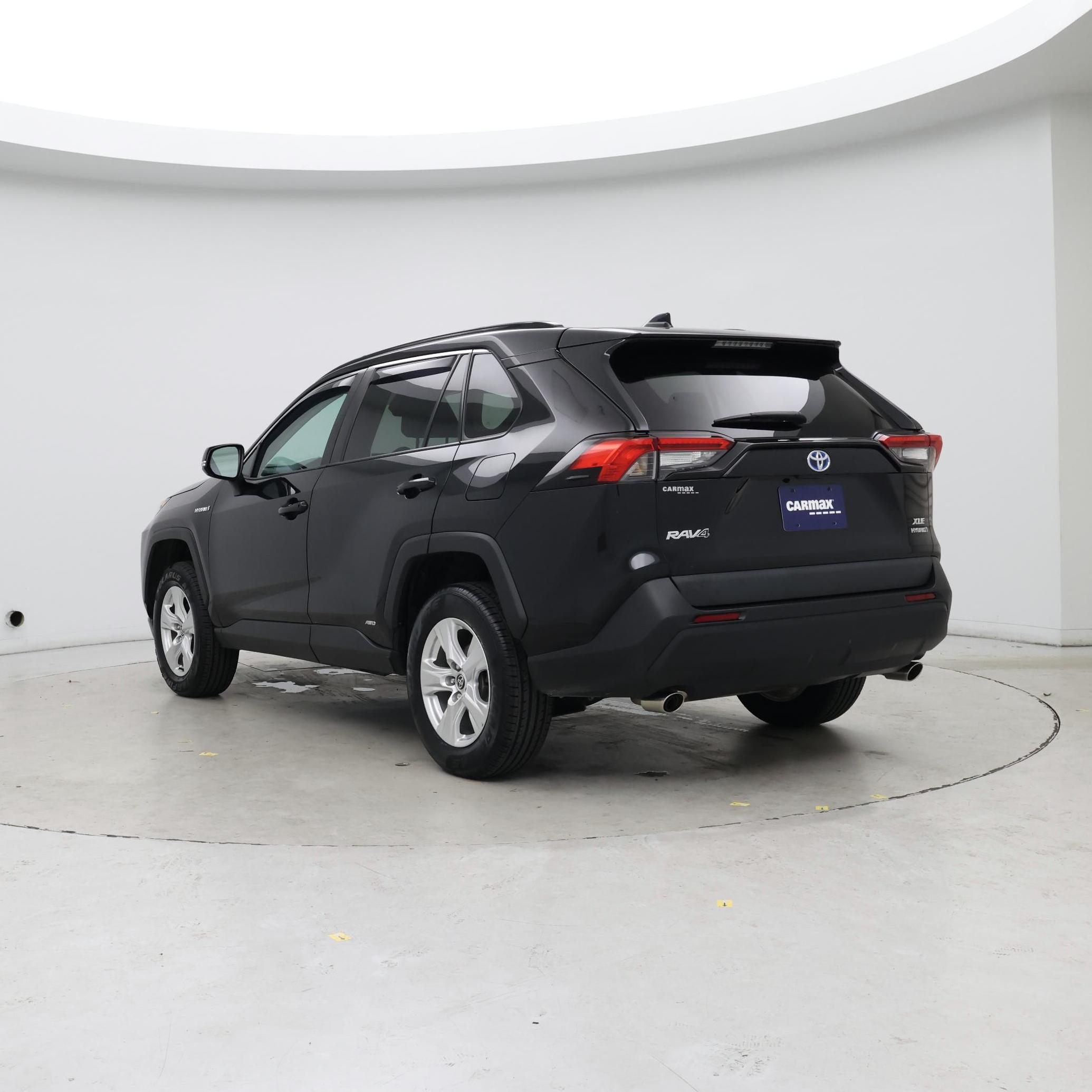 Thumbnail: 2021 Toyota RAV4 - 2