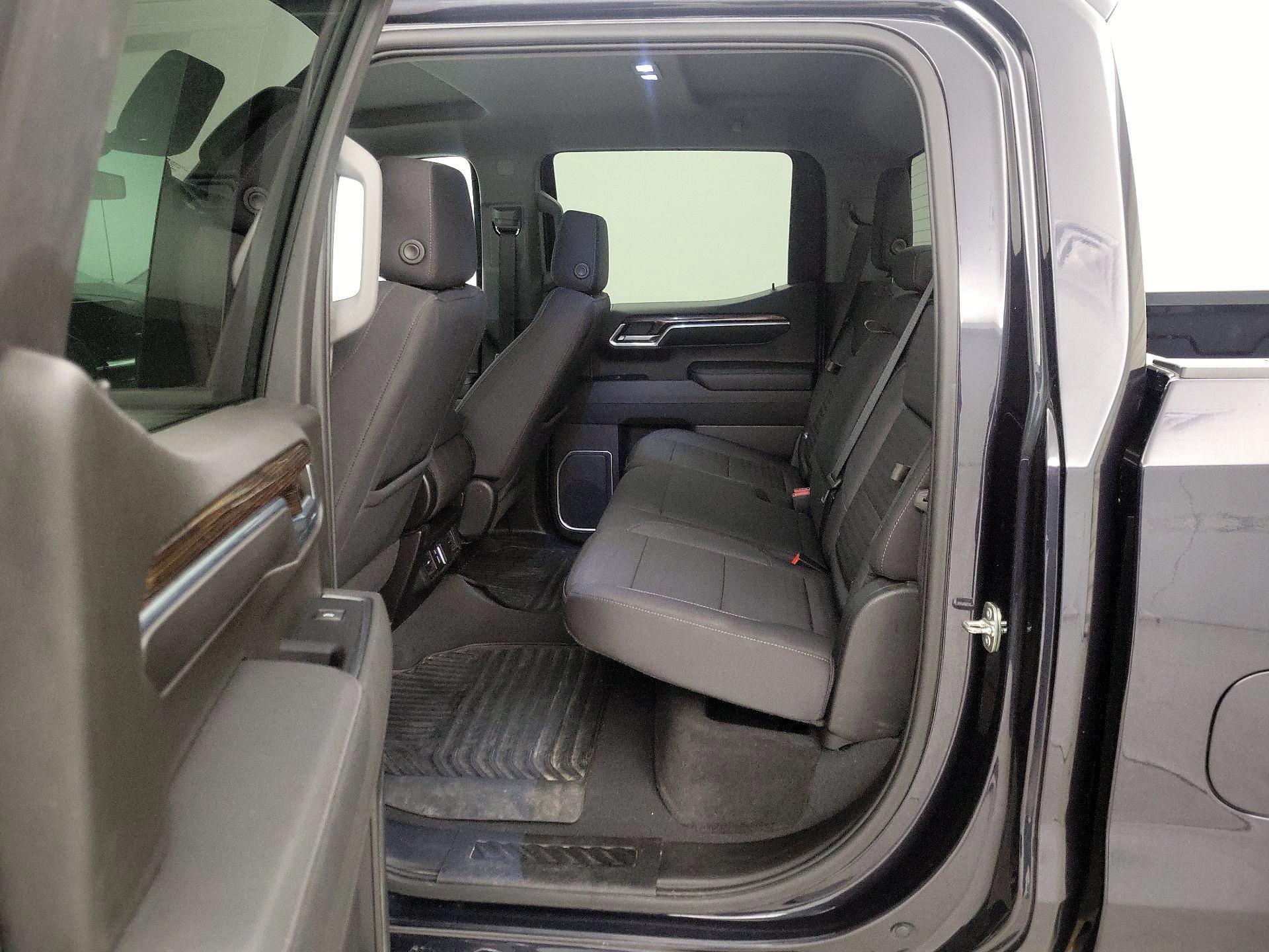 Thumbnail: 2023 GMC Sierra 1500 - 19