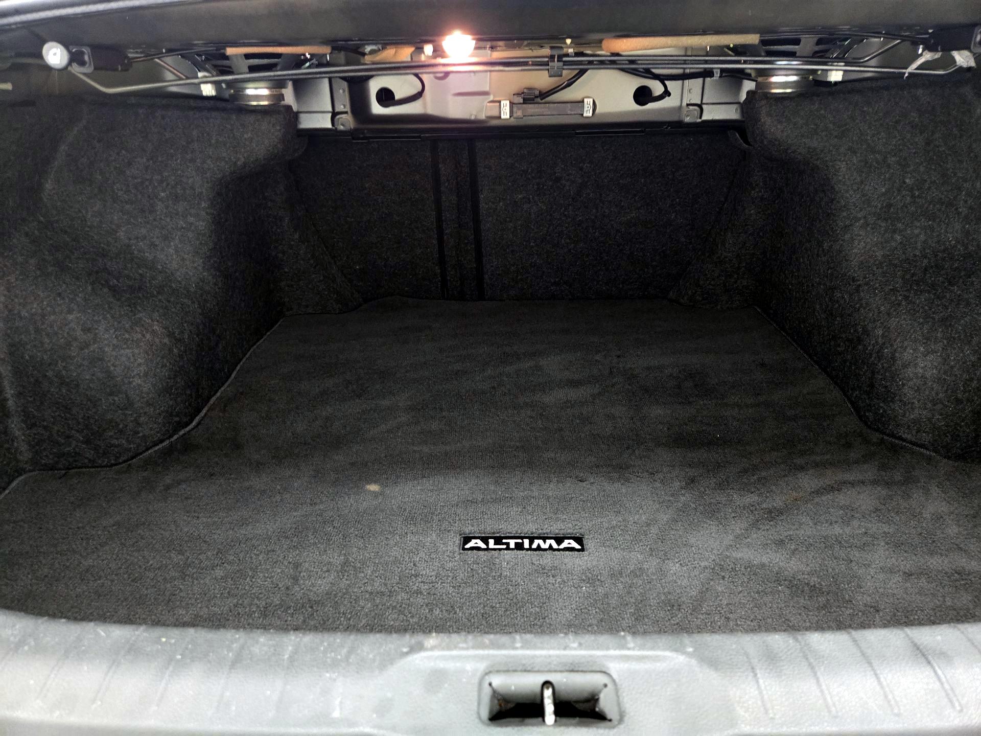 Thumbnail: 2019 Nissan Altima - 20