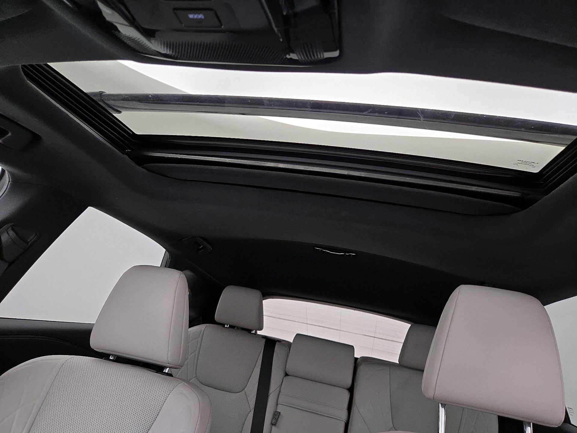 Thumbnail: 2023 Lexus RX - 19