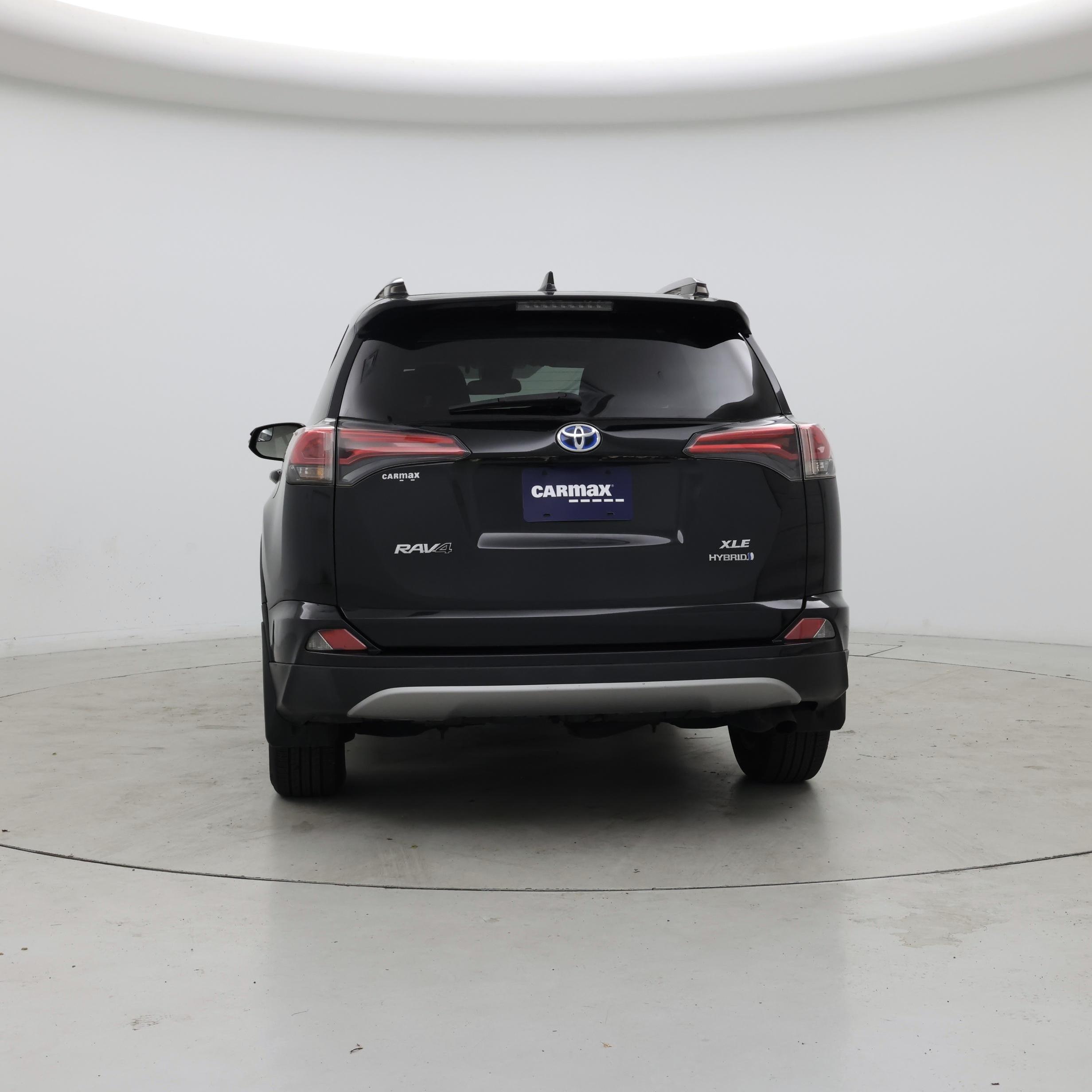 Thumbnail: 2017 Toyota RAV4 - 6
