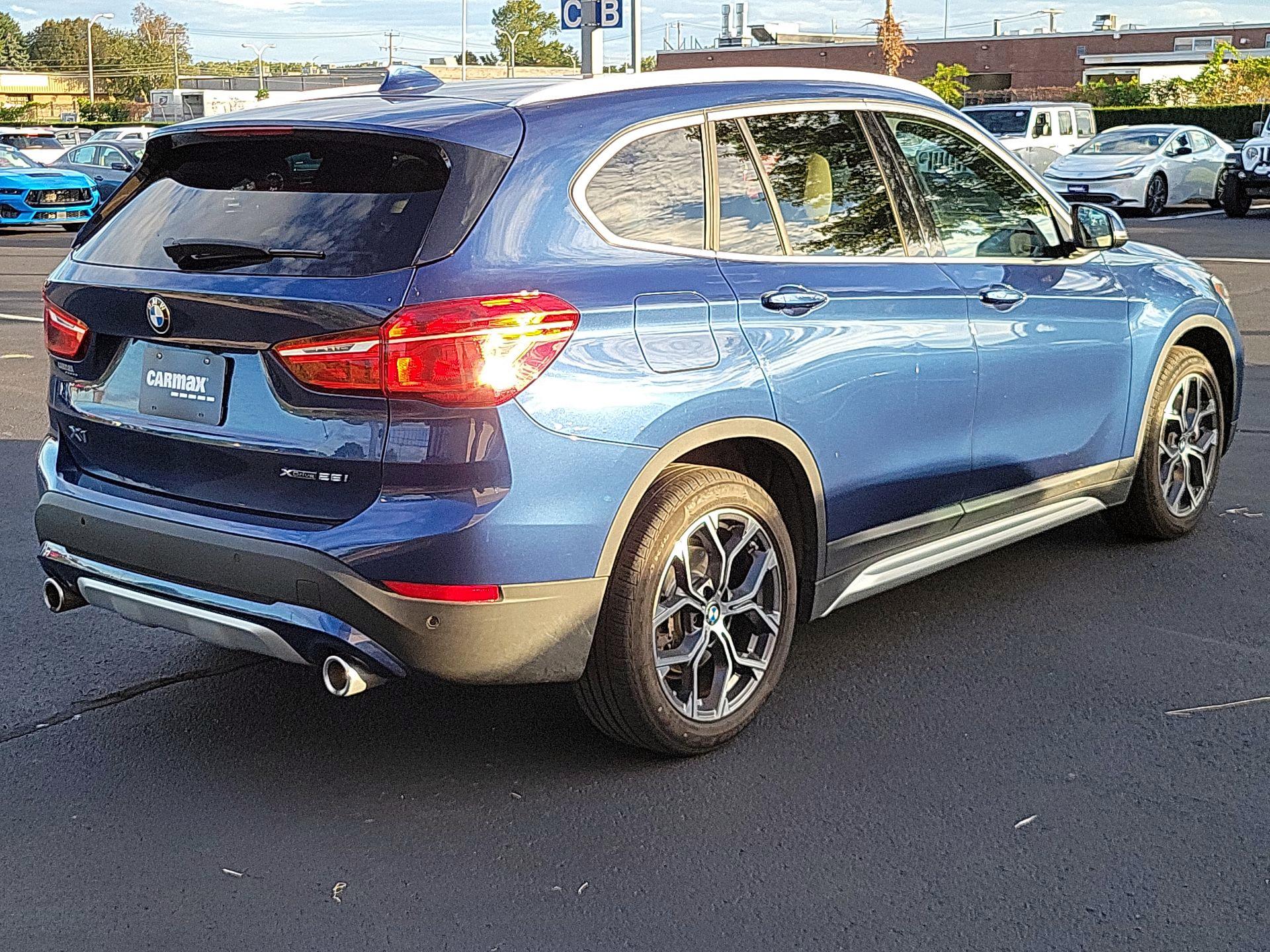 Thumbnail: 2021 BMW X1 - 5