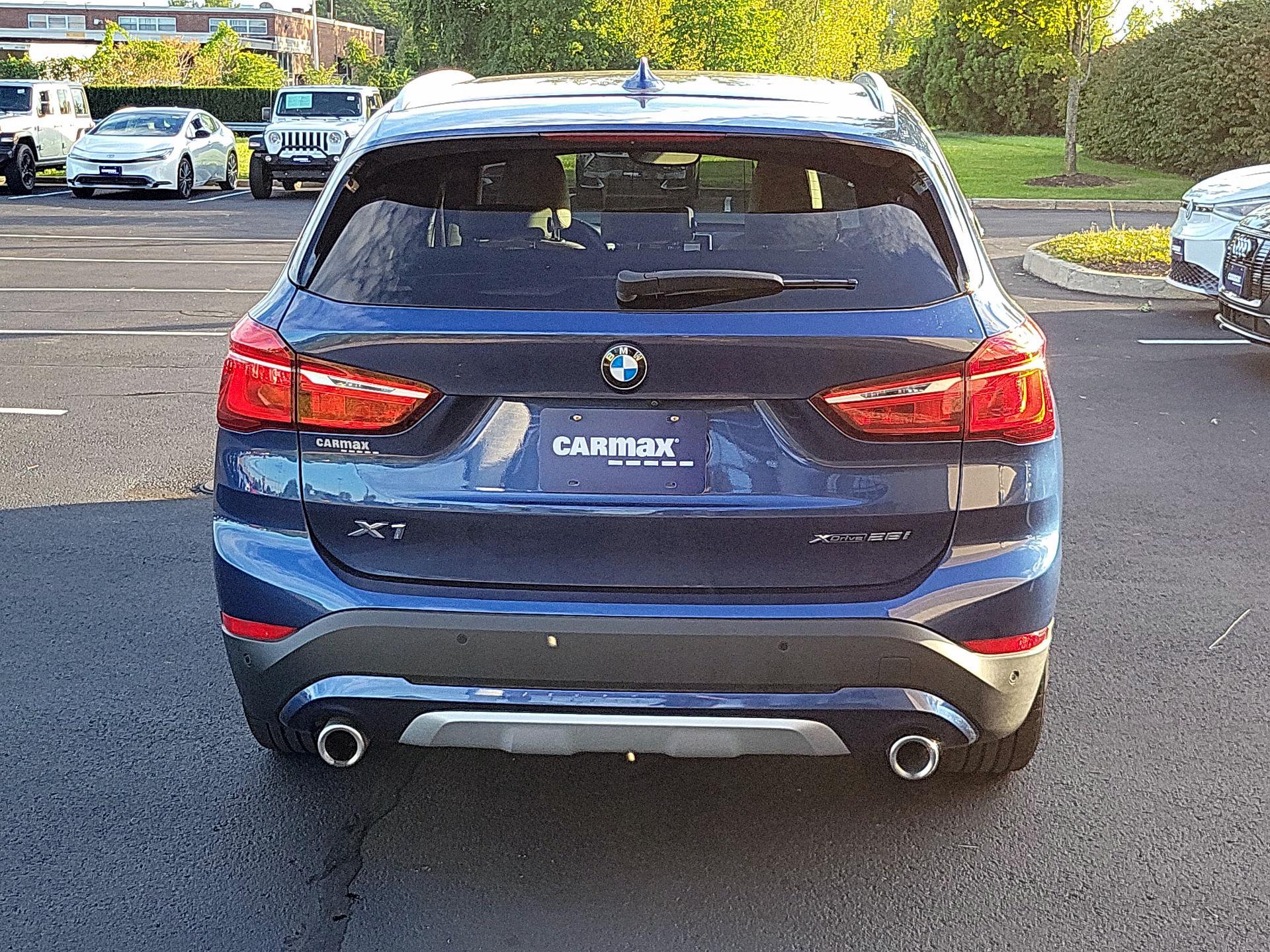 Thumbnail: 2021 BMW X1 - 6