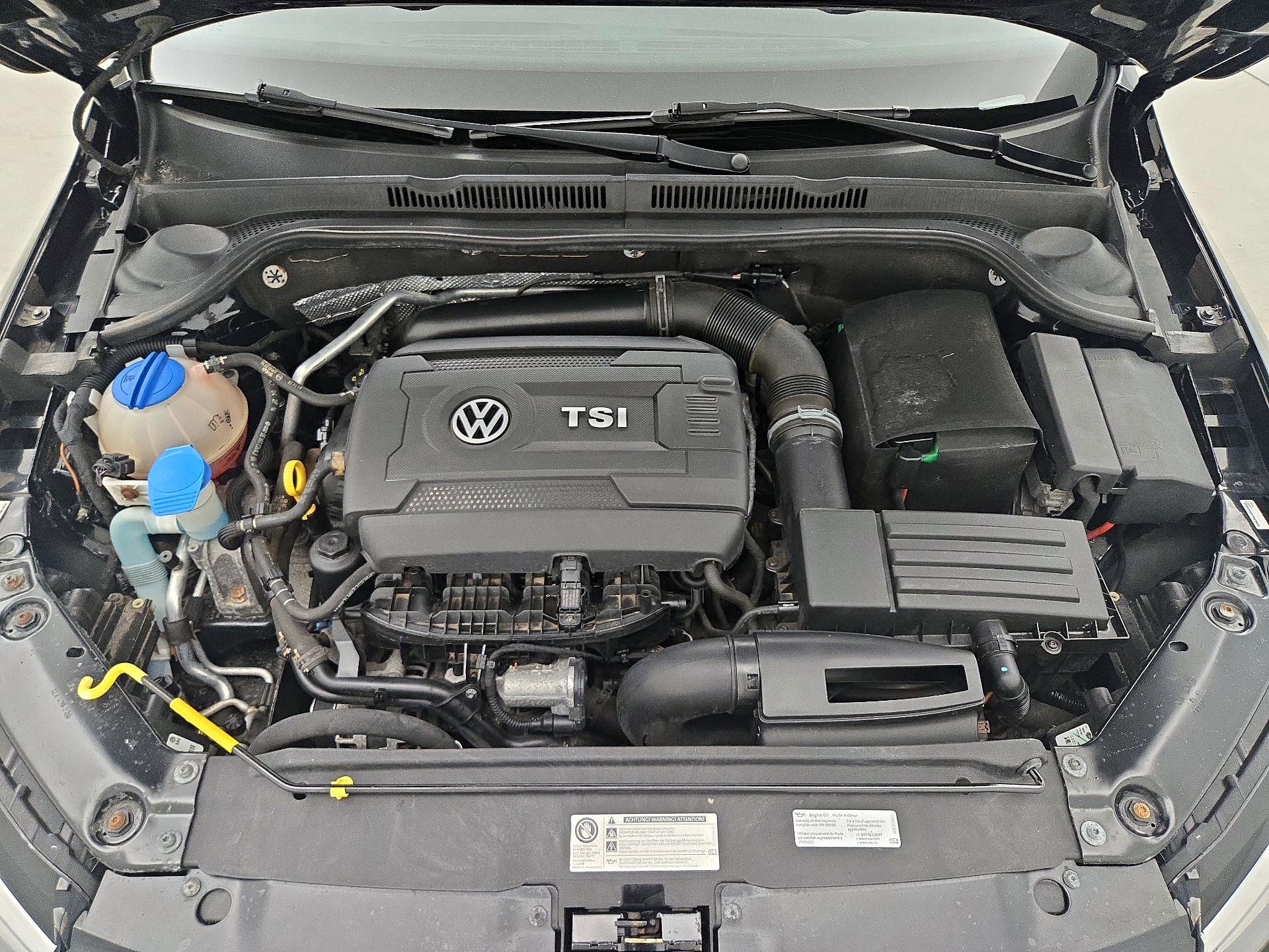 Thumbnail: 2015 Volkswagen Jetta - 20