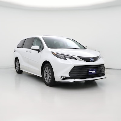 2024 Toyota Sienna Hybrid XLE