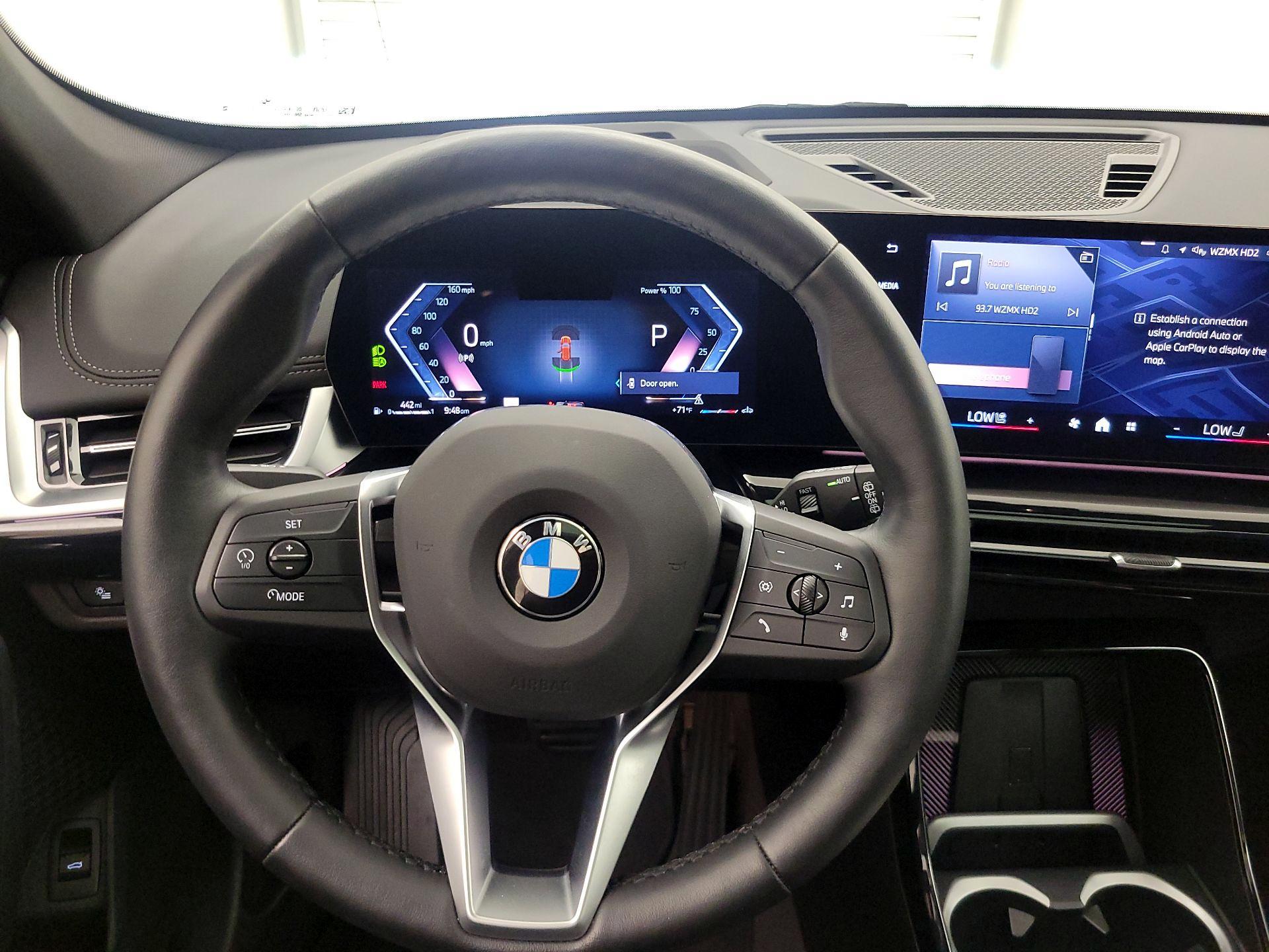 Thumbnail: 2025 BMW X1 - 10