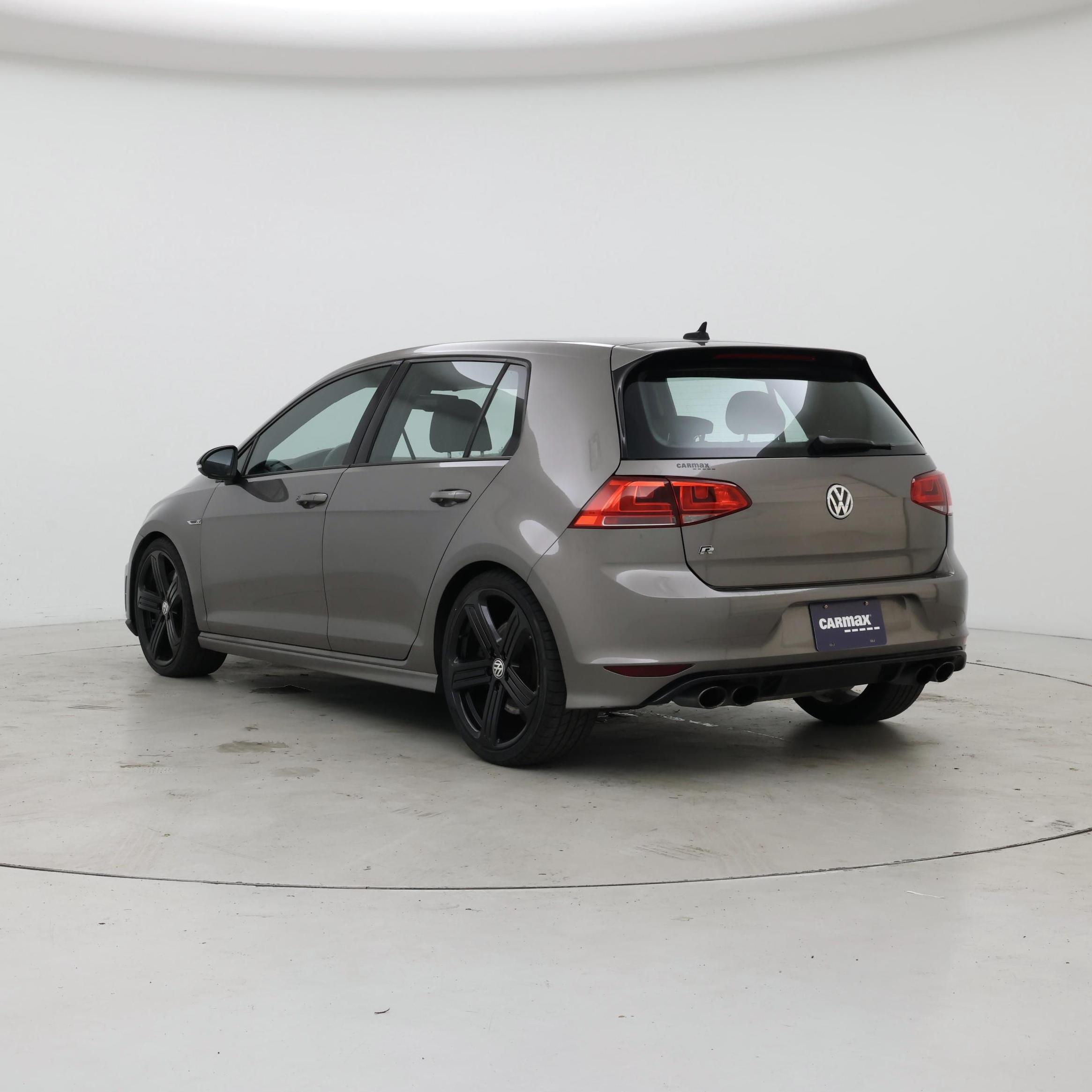 Thumbnail: 2016 Volkswagen Golf - 2