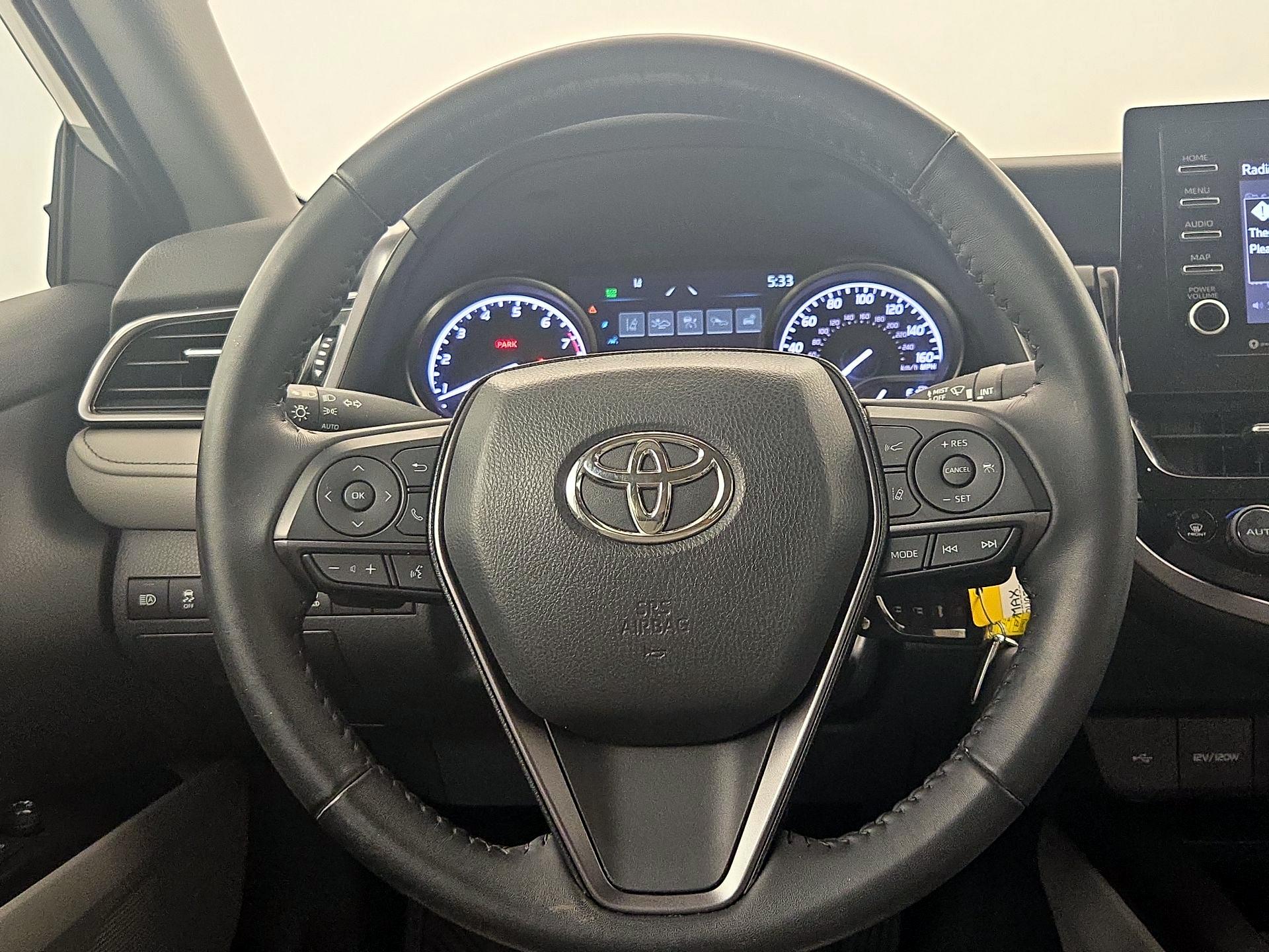 Thumbnail: 2023 Toyota Camry - 10