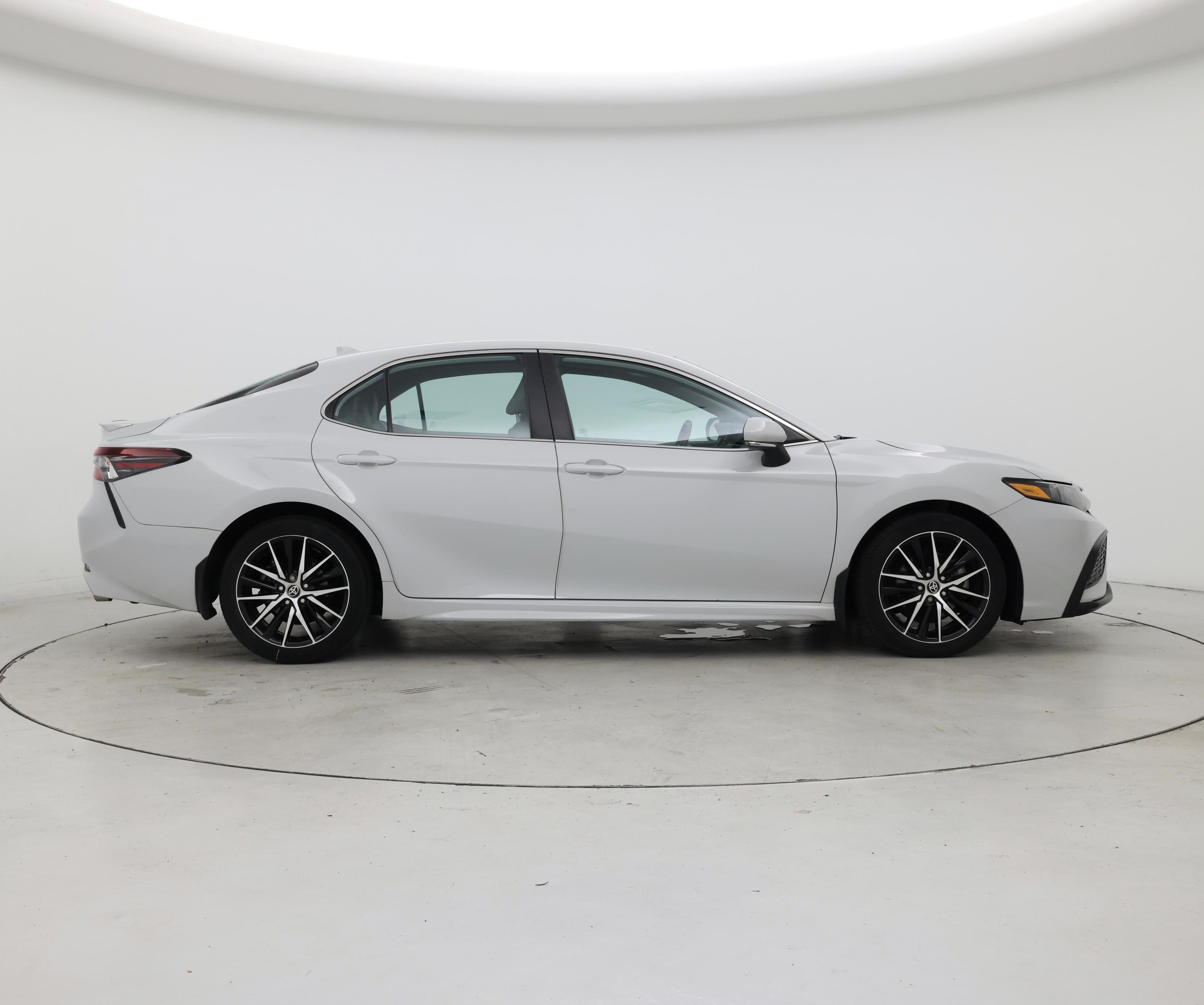 Thumbnail: 2023 Toyota Camry - 7