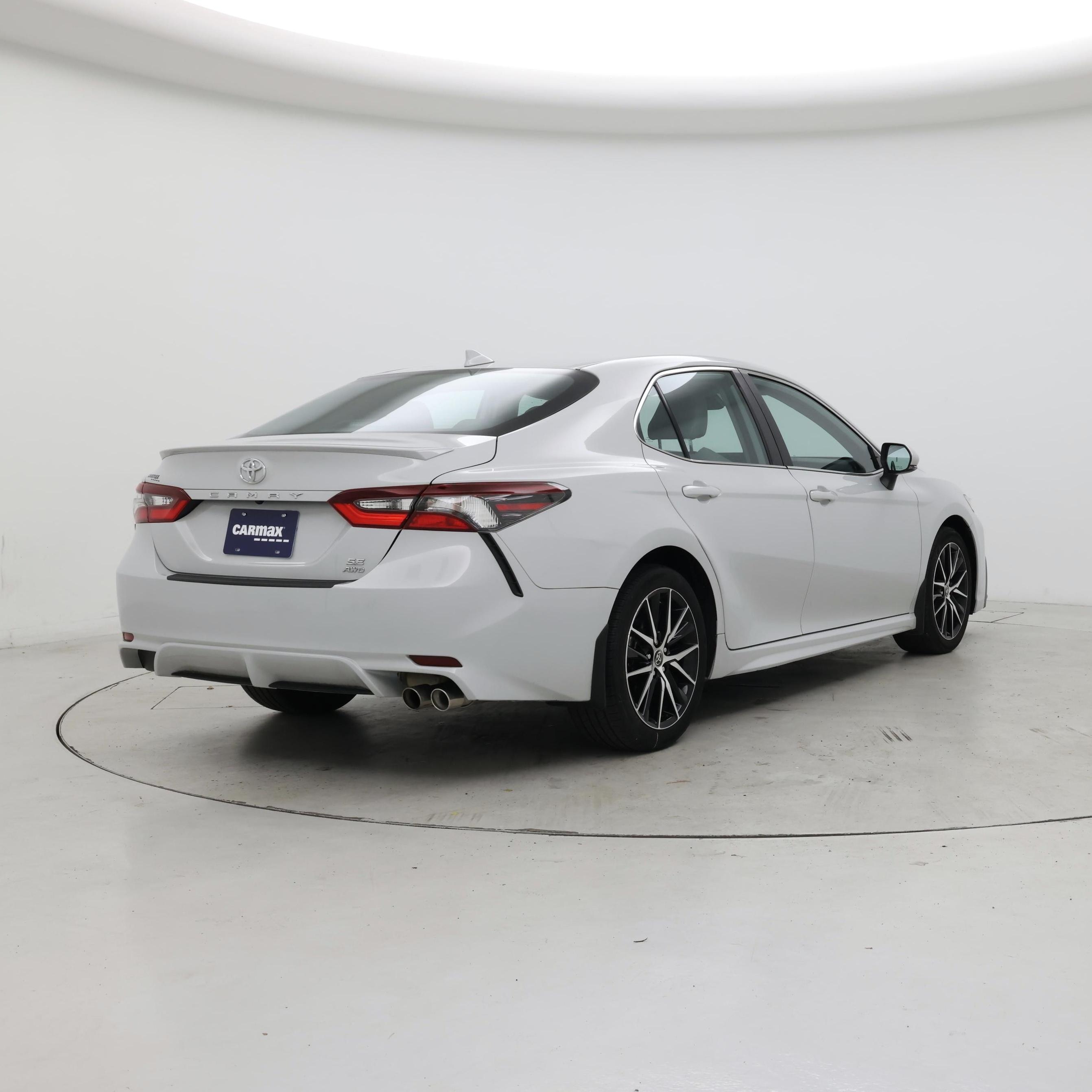 Thumbnail: 2023 Toyota Camry - 8